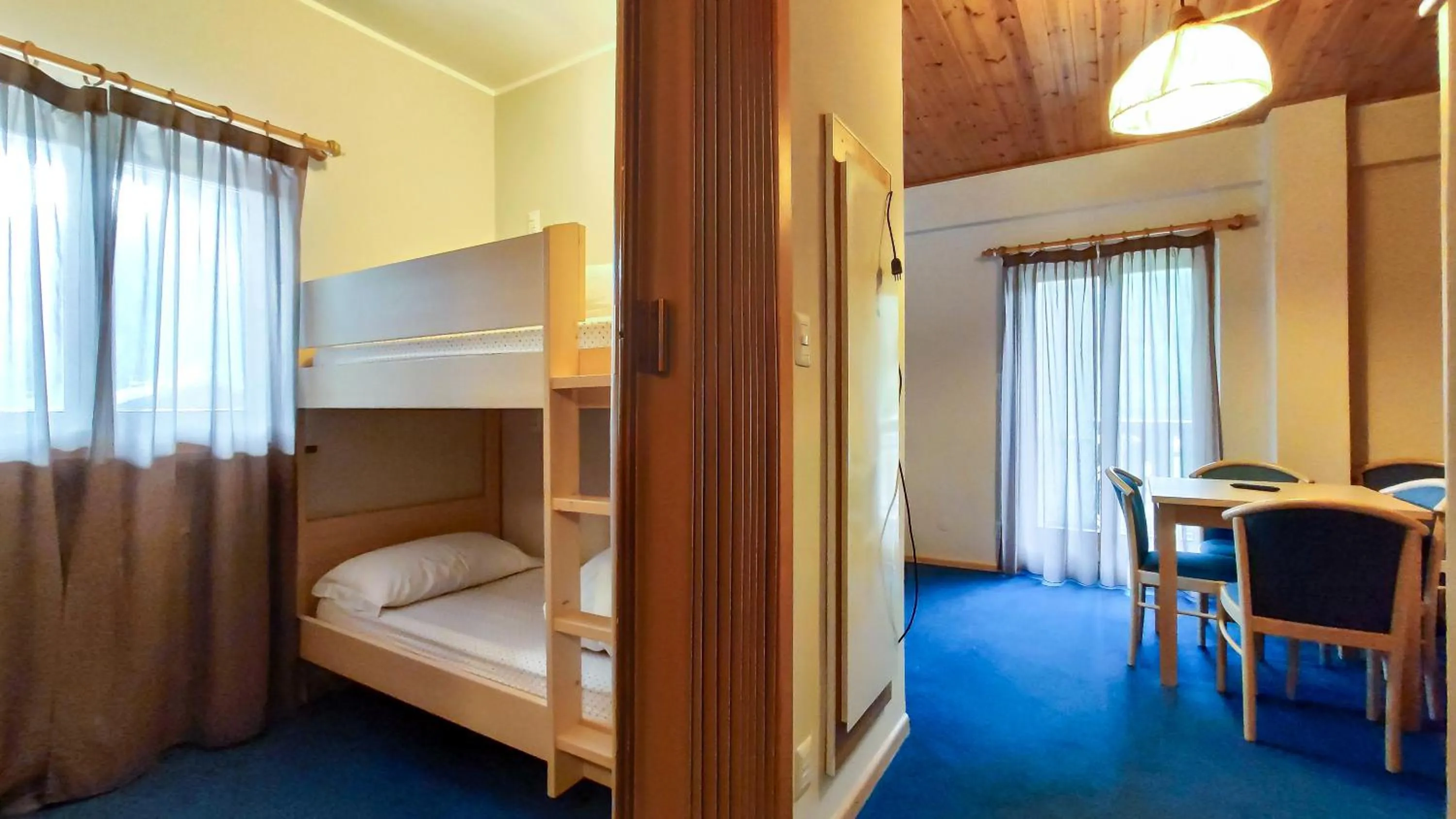 Photo of the whole room, Bed in Hotel Principe Marmolada