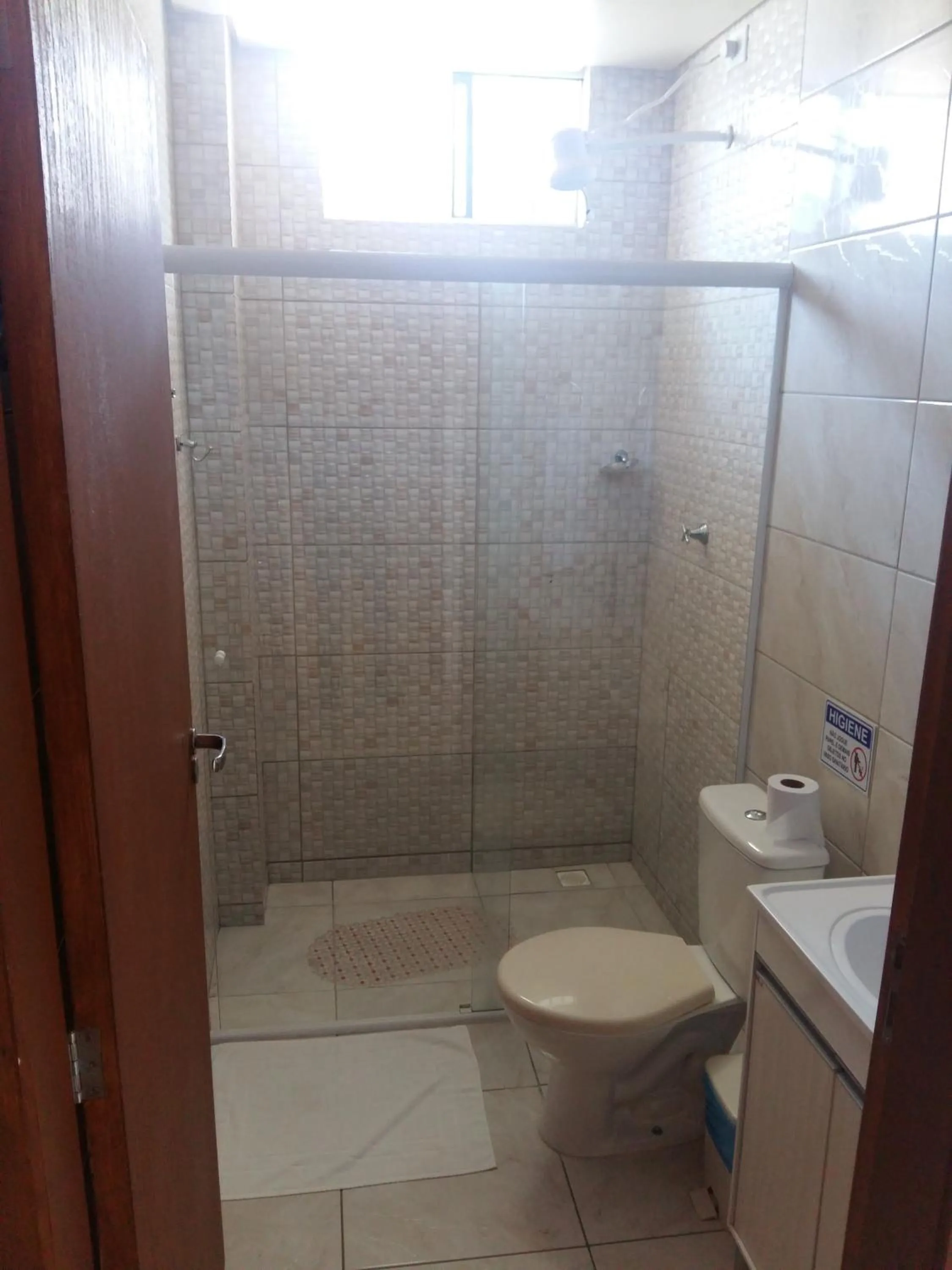 Bathroom in Hotel Rochamar