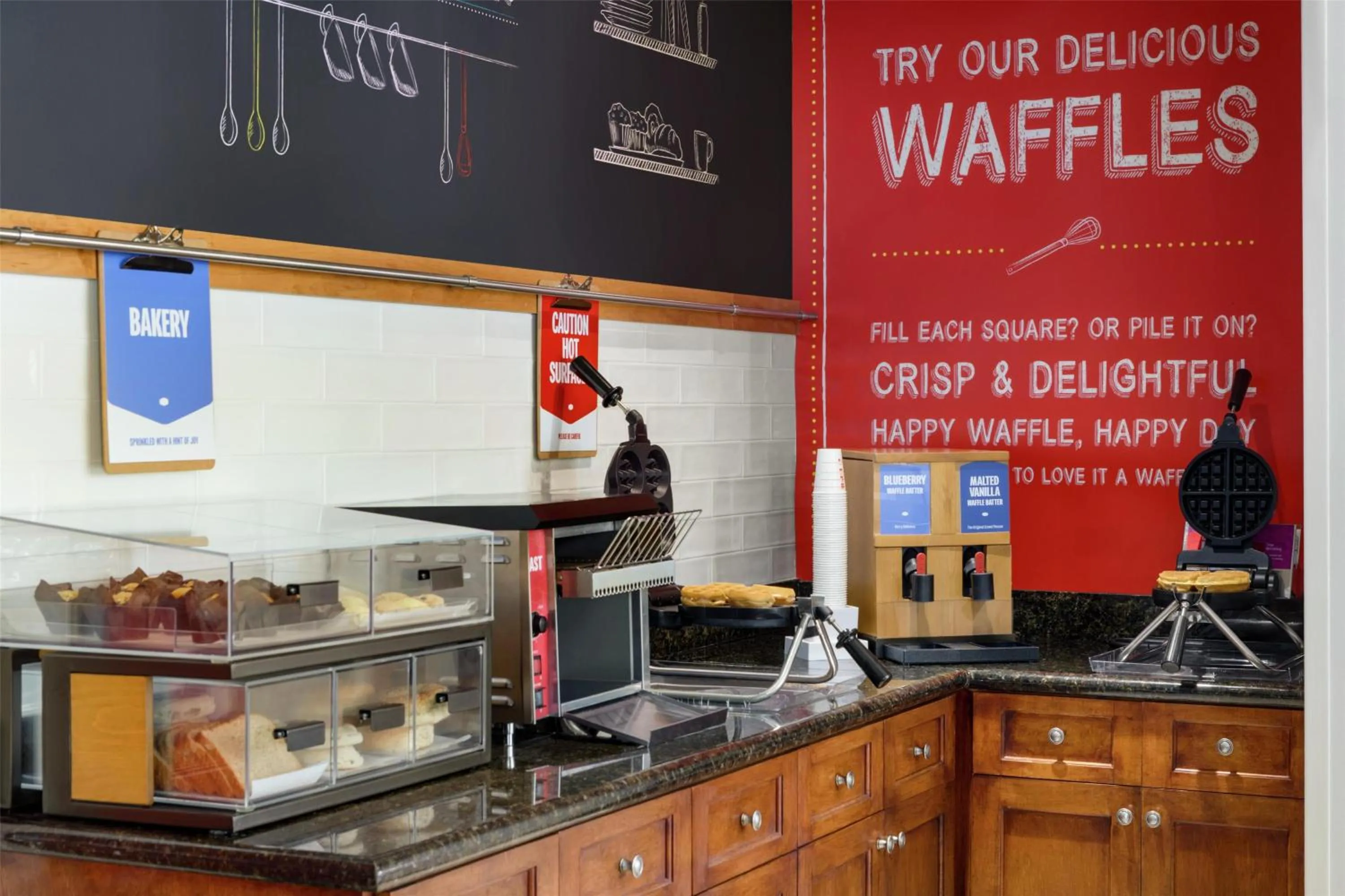 Breakfast in Hampton Inn & Suites Greenville-Downtown-Riverplace