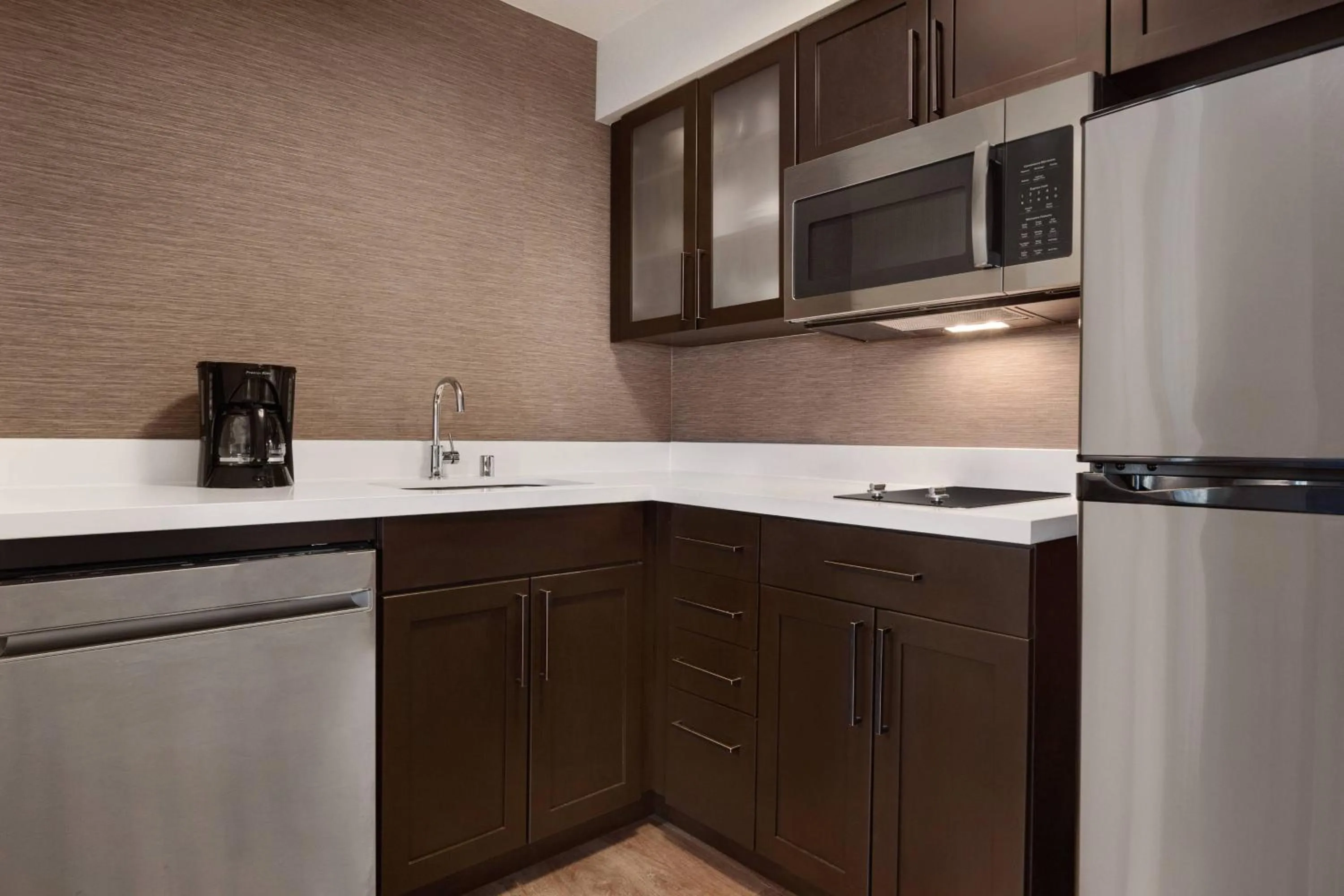 Bedroom in Residence Inn Sacramento Folsom