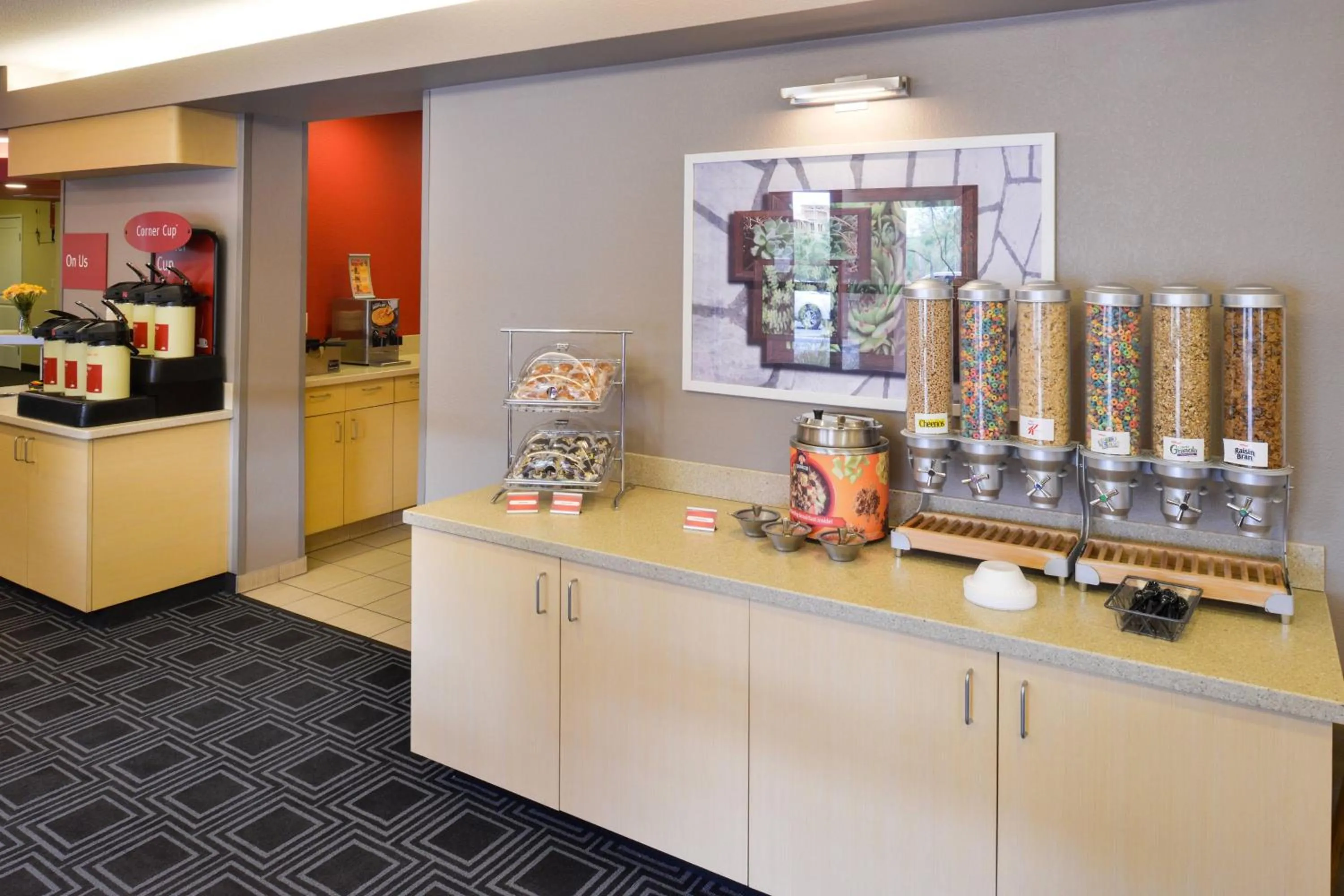 Breakfast in TownePlace Suites by Marriott Las Vegas Henderson