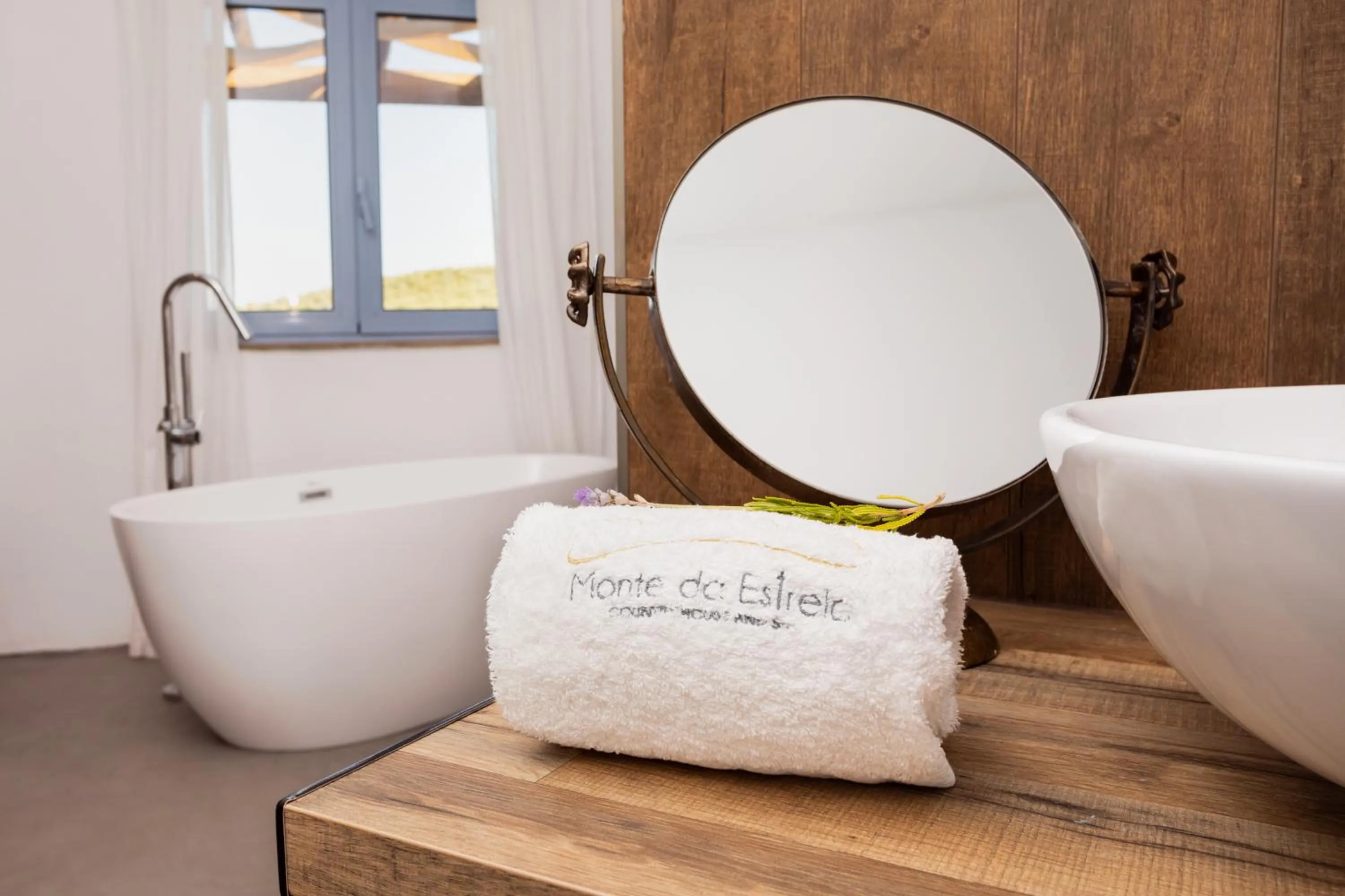 Bathroom in Monte da Estrela - Country House & SPA