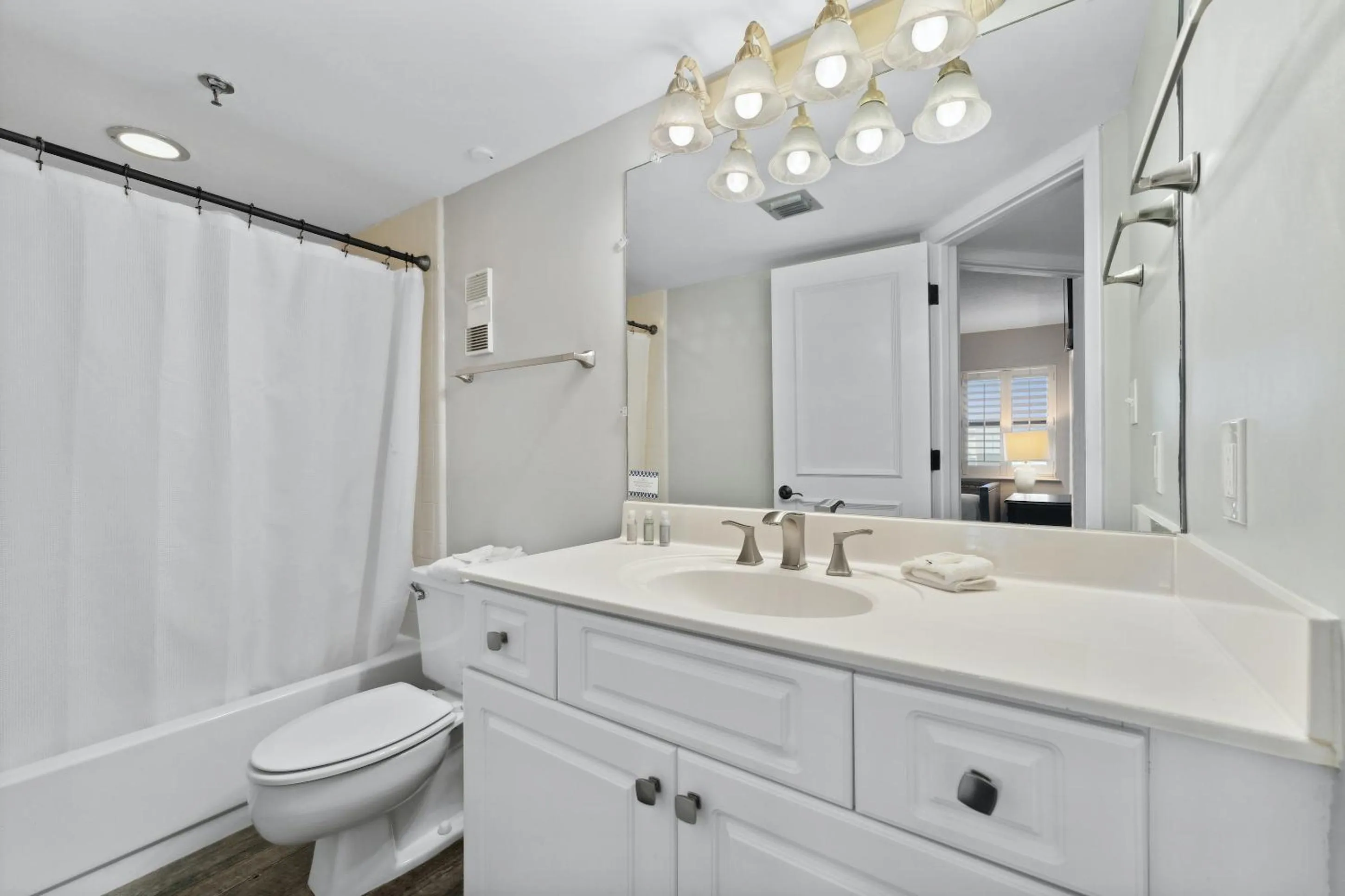 Shower in Inlet Reef Club by Panhandle Getaways