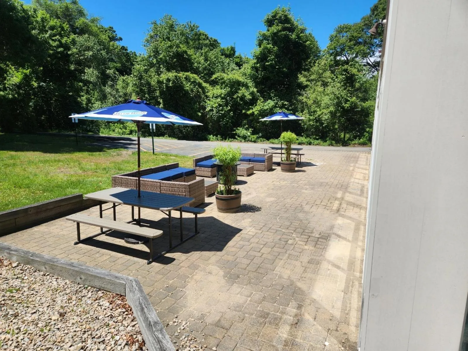 Patio in Iris Hotel Cape Cod