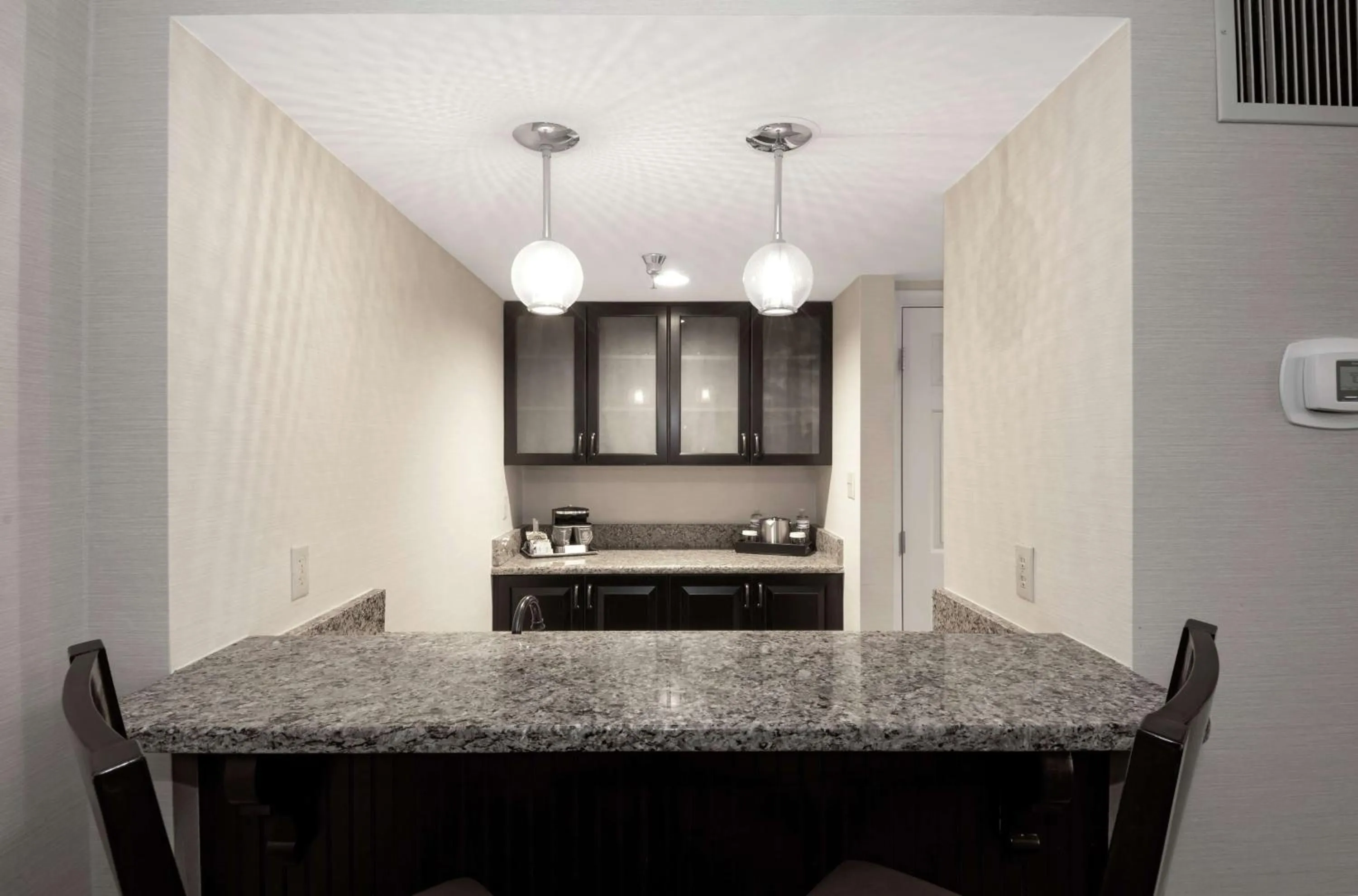 Photo of the whole room in Hilton Greenville