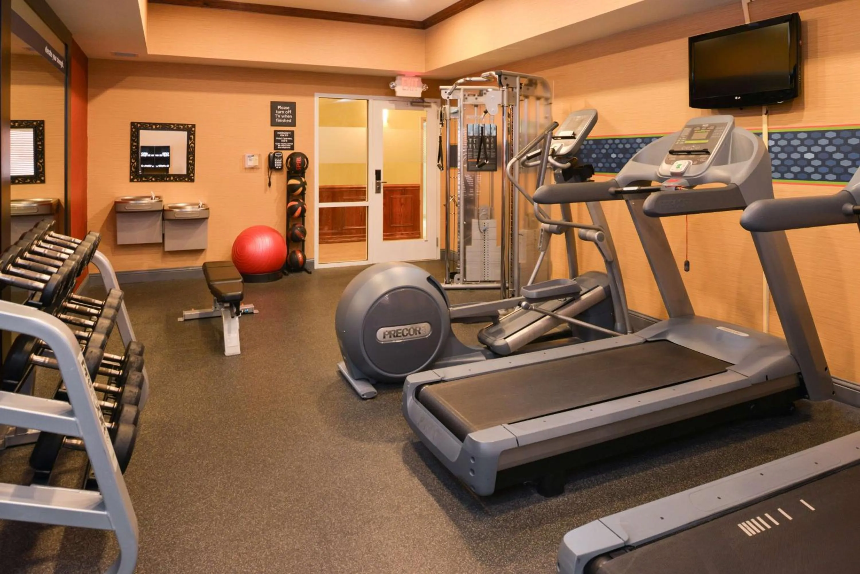 Fitness centre/facilities in Hampton Inn & Suites Greenville
