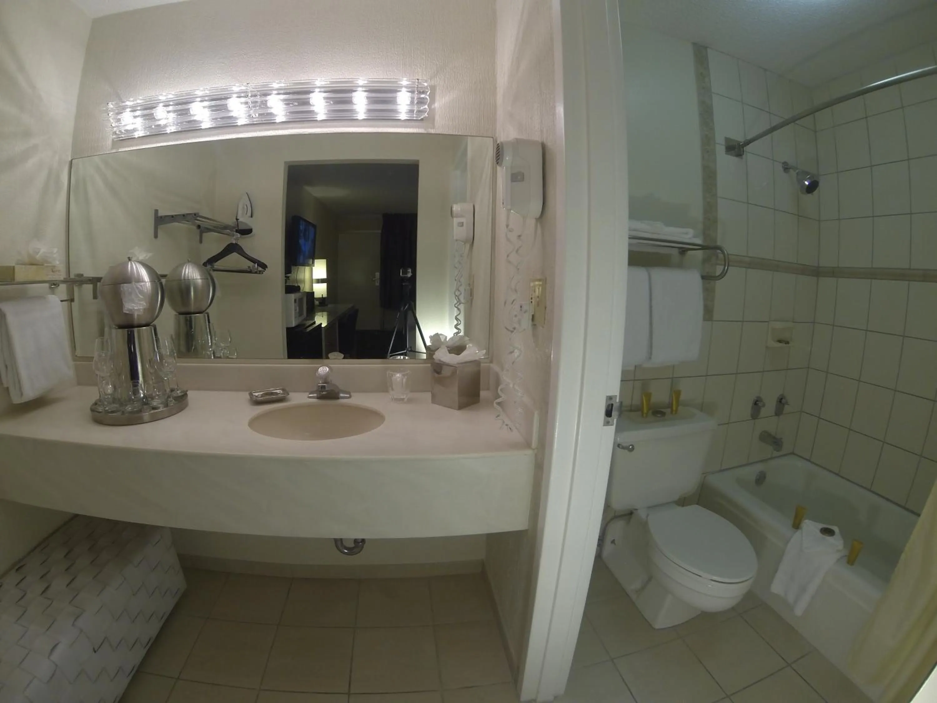 Bathroom in Floridian Hotel