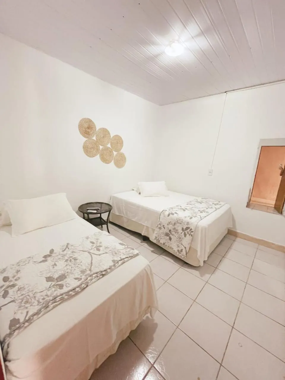 Bedroom, Bed in Pousada Martins e Cia