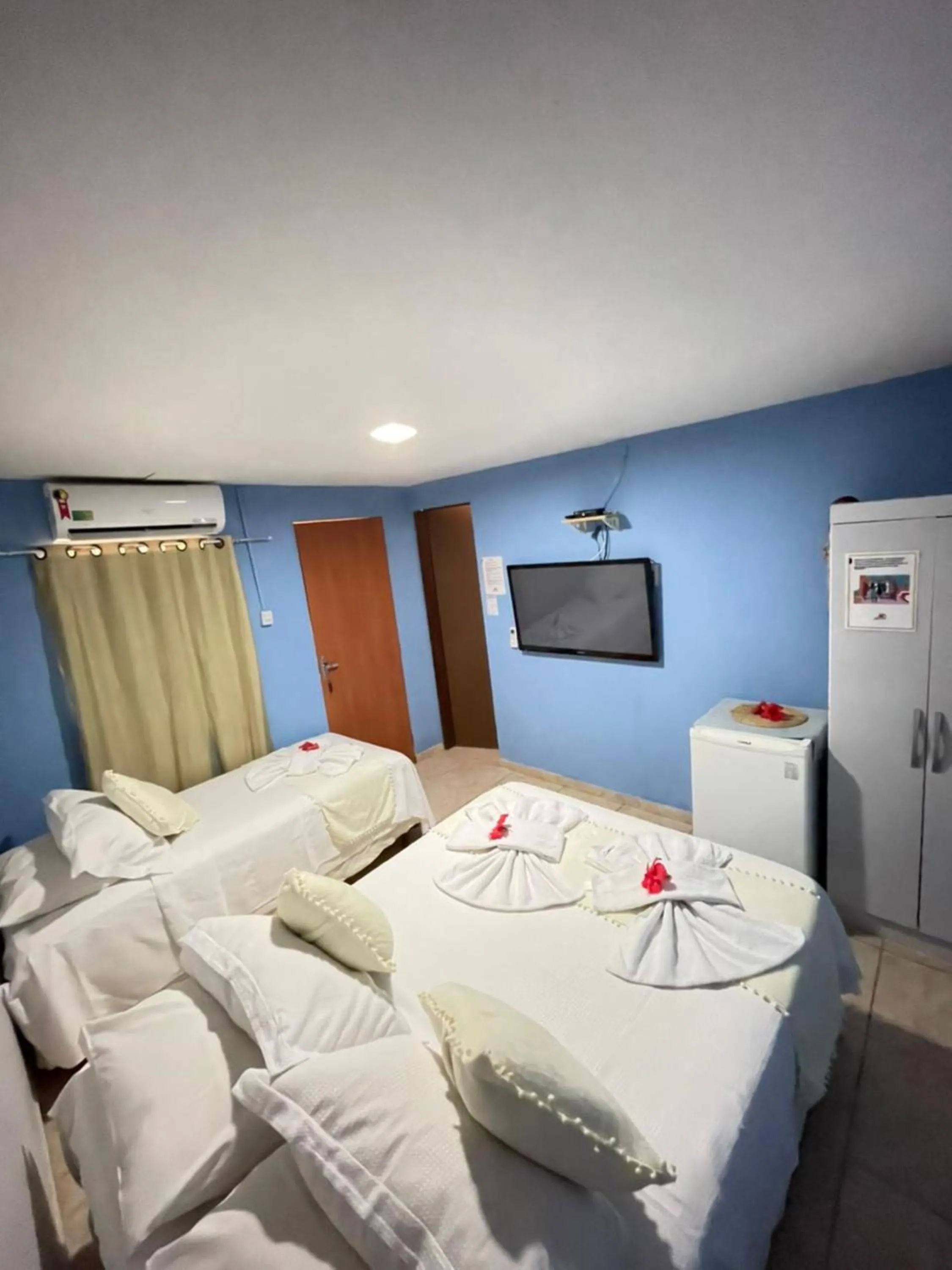 Bedroom, Bed in Pousada Martins e Cia