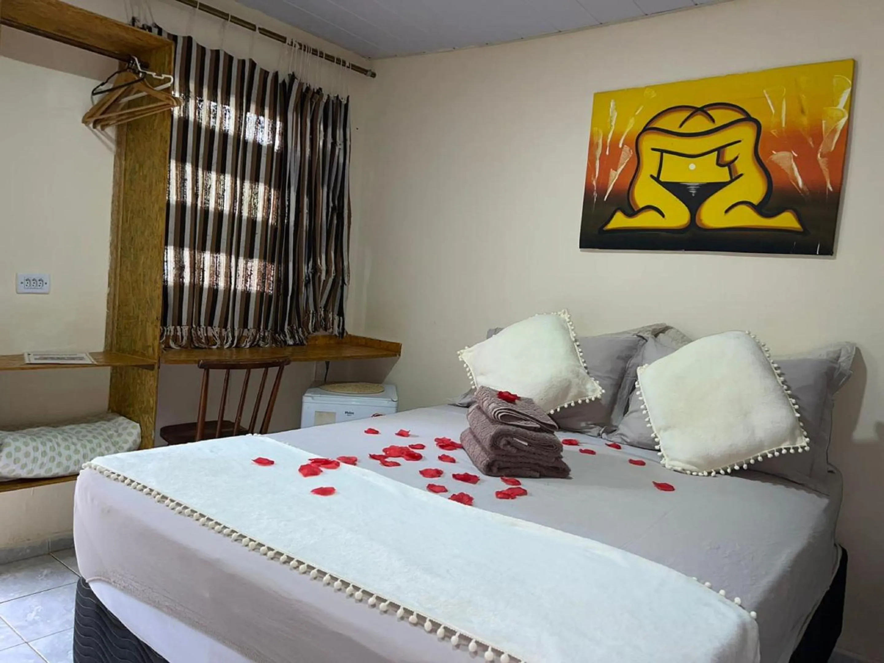 Bedroom, Bed in Pousada Martins e Cia