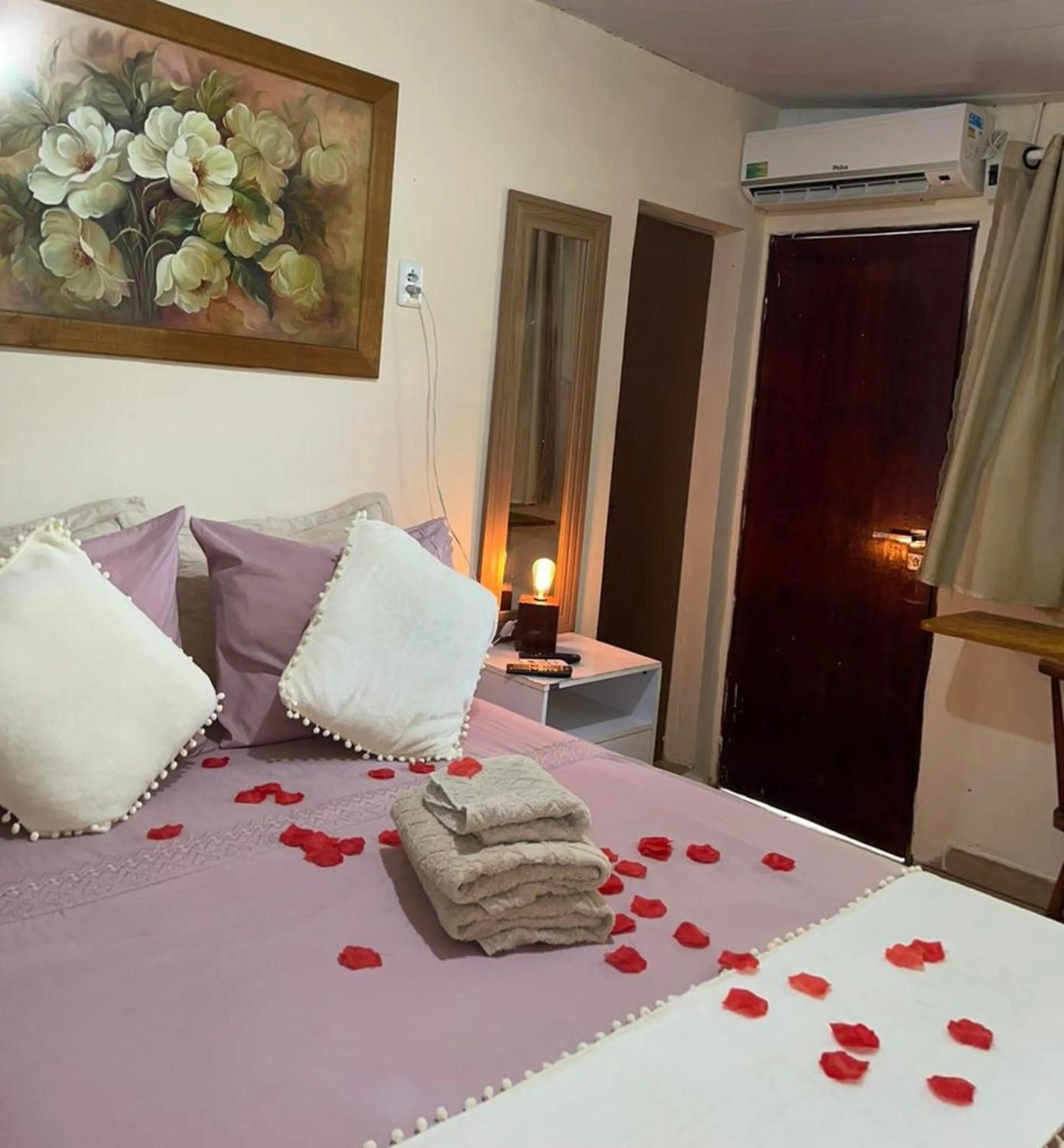 Bedroom, Bed in Pousada Martins e Cia