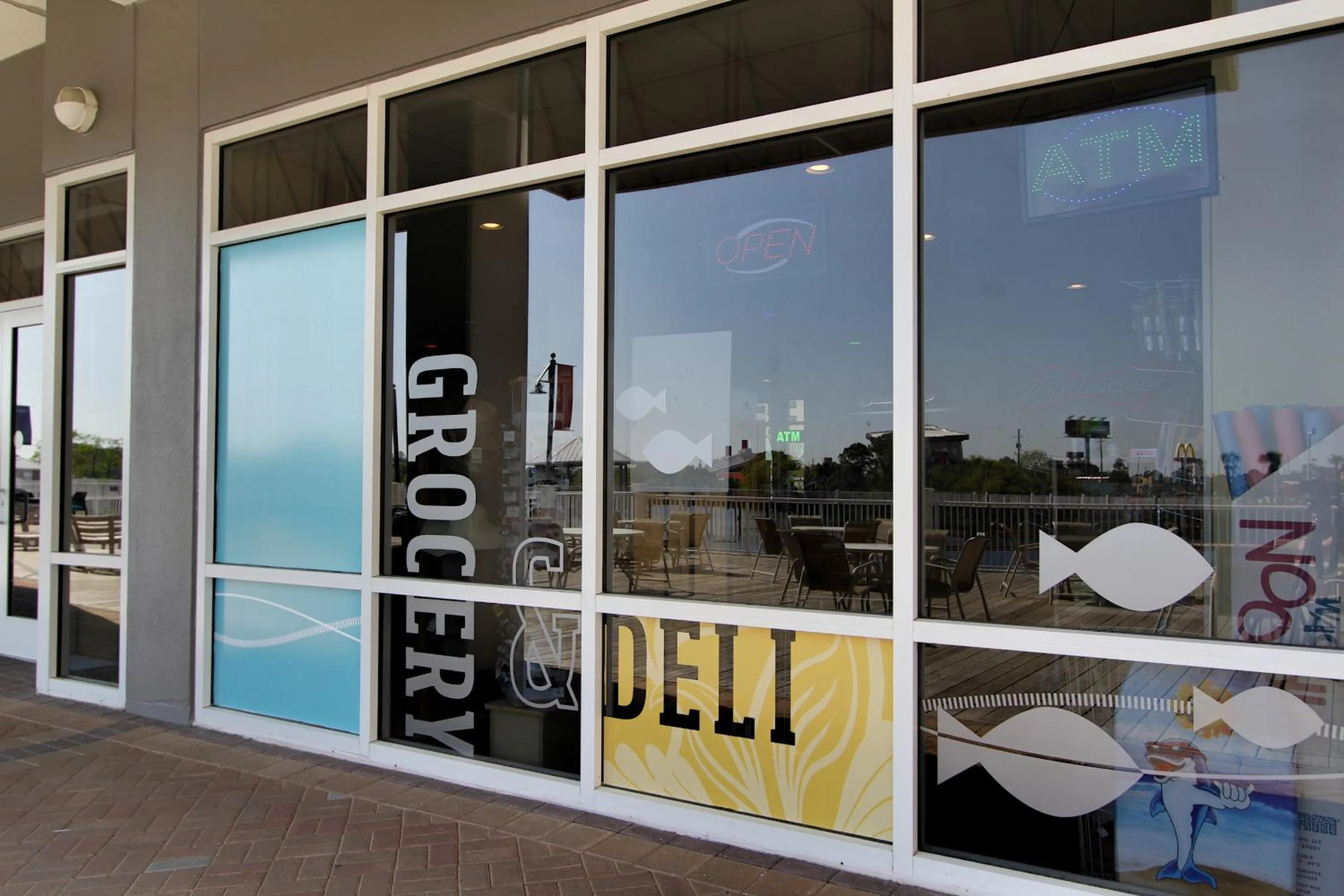 Restaurant/places to eat in Laketown Wharf Resort by Panhandle Getaways