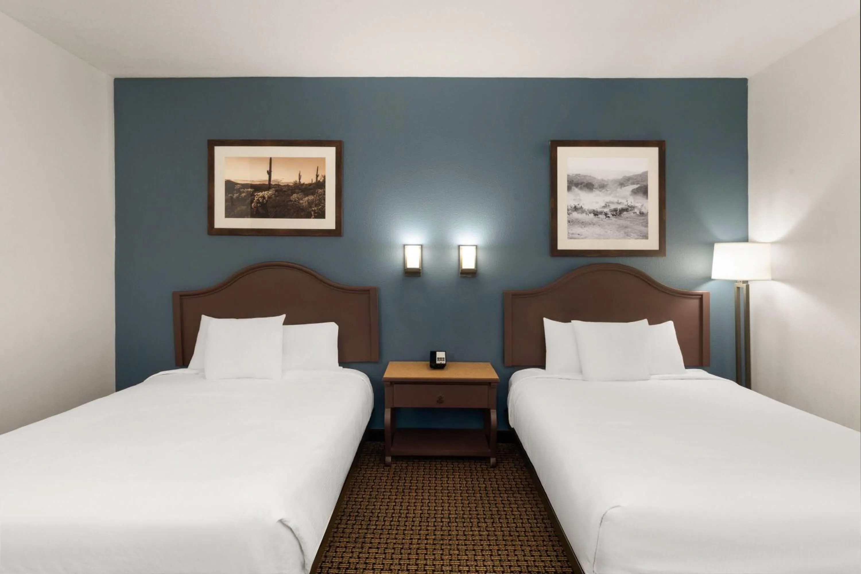 Photo of the whole room, Bed in Tombstone Grand Hotel, a Baymont by Wyndham