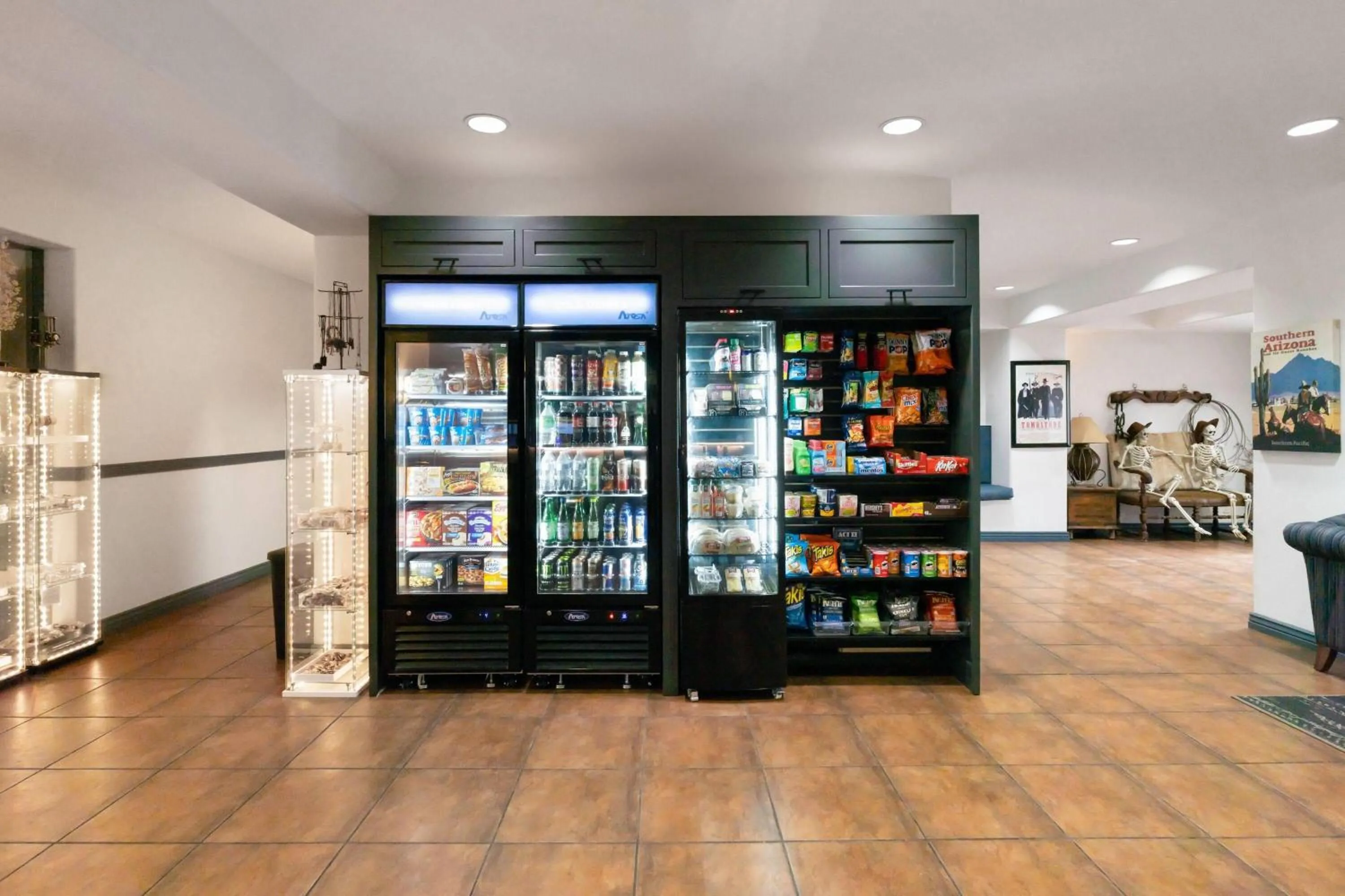 Food and drinks in Tombstone Grand Hotel, a Baymont by Wyndham