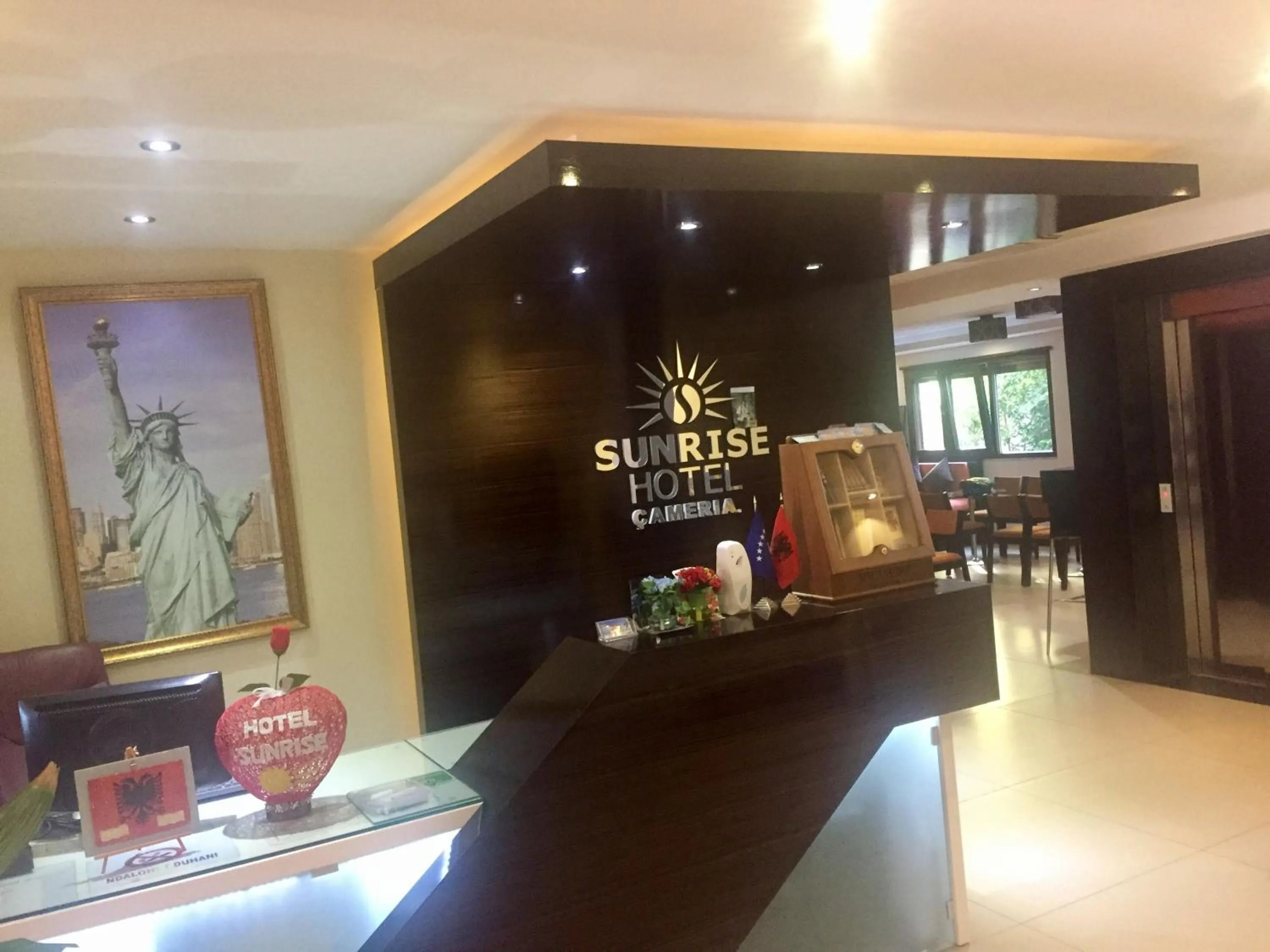 Lobby or reception in Sunrise Hotel Cameria