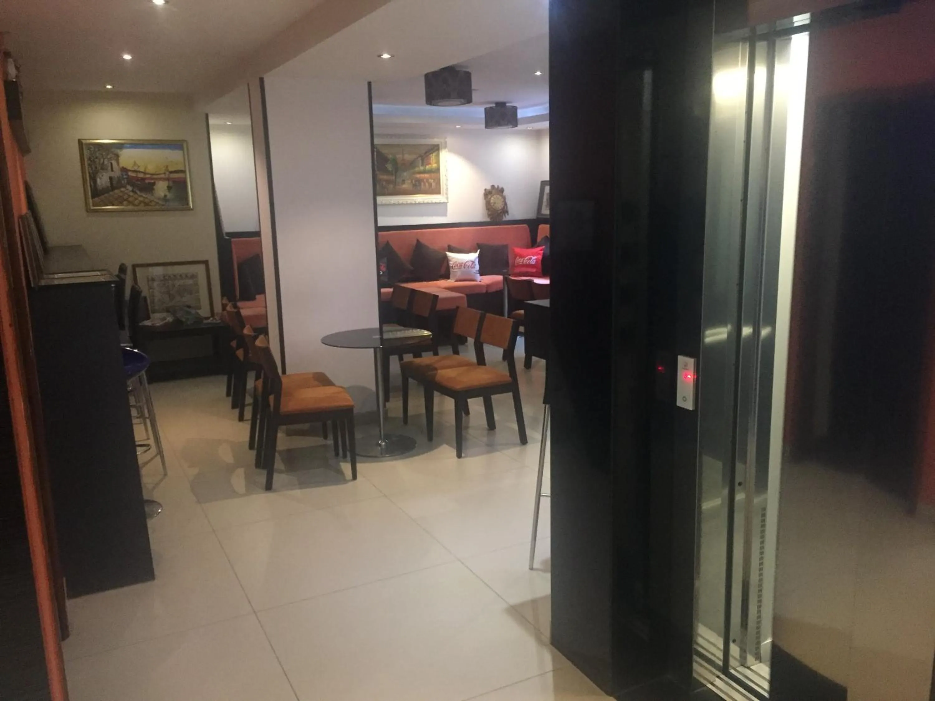 Lobby or reception in Sunrise Hotel Cameria