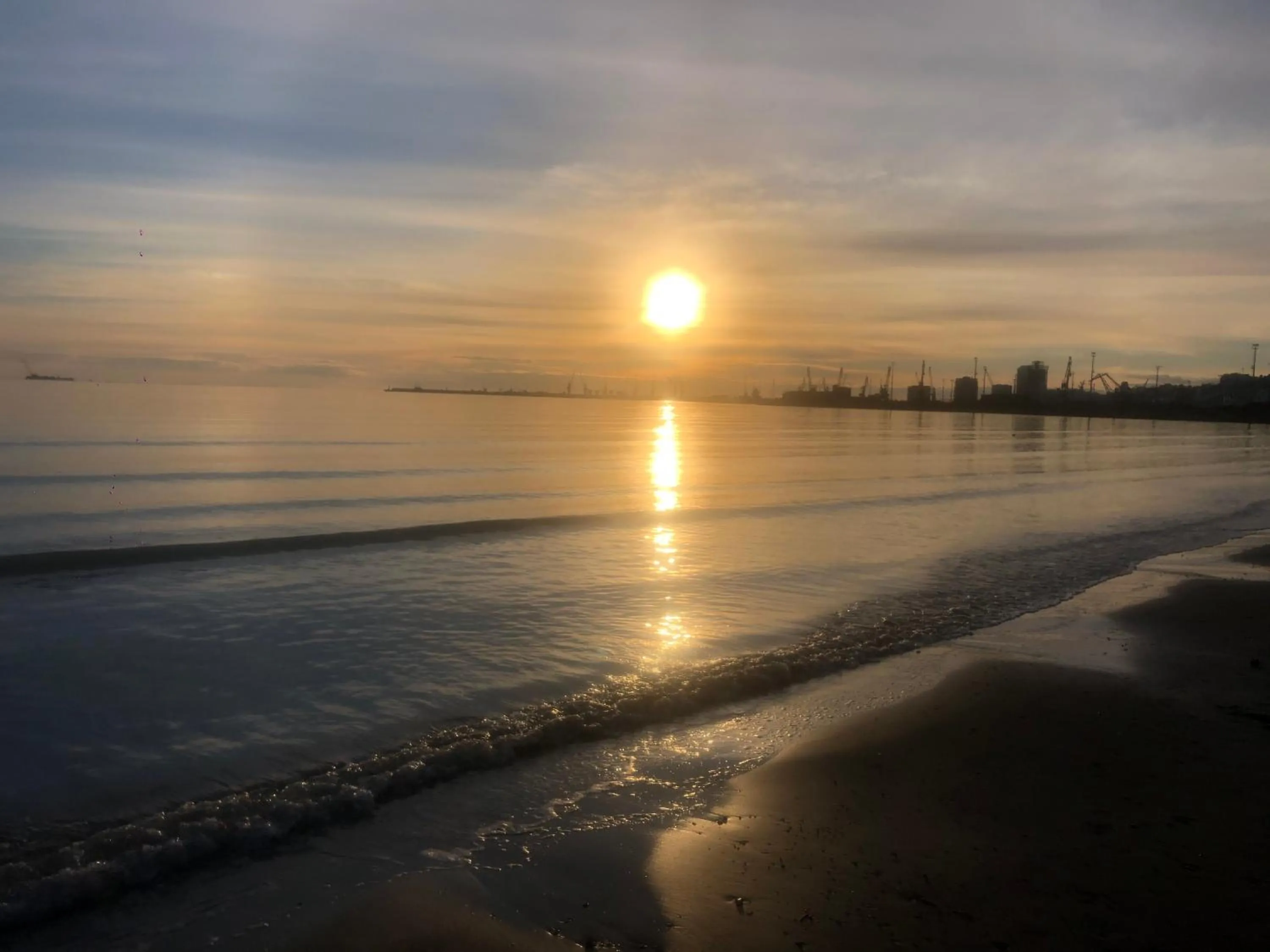 Sunset in Sunrise Hotel Cameria