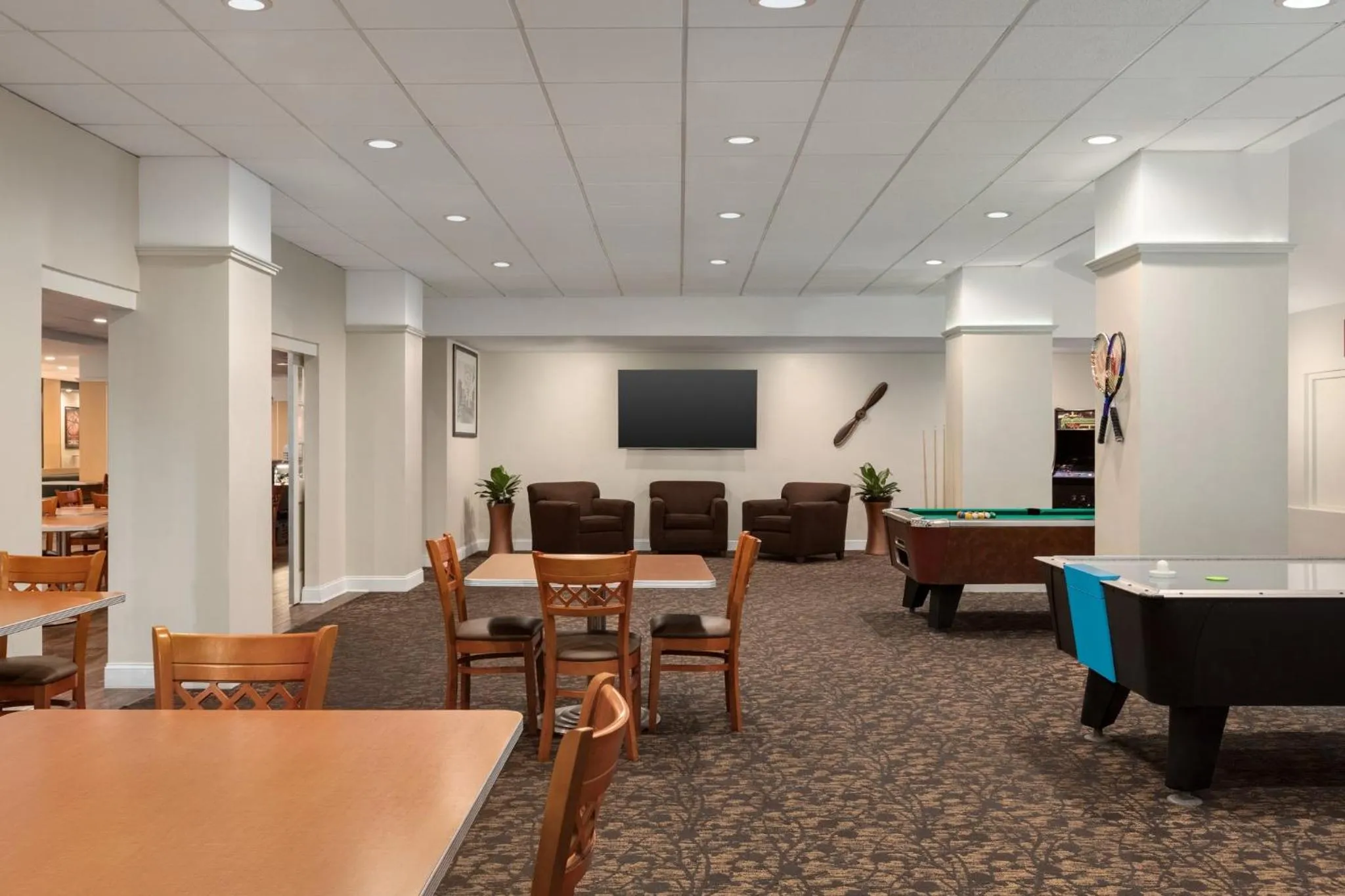 Game Room in Holiday Inn Birmingham-Airport by IHG