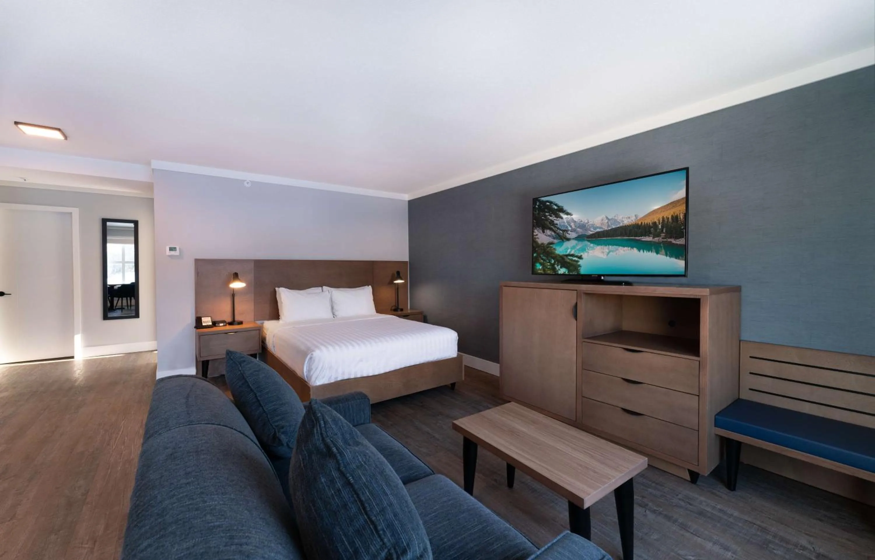 Photo of the whole room, Bed in Prestige Kamloops Hotel