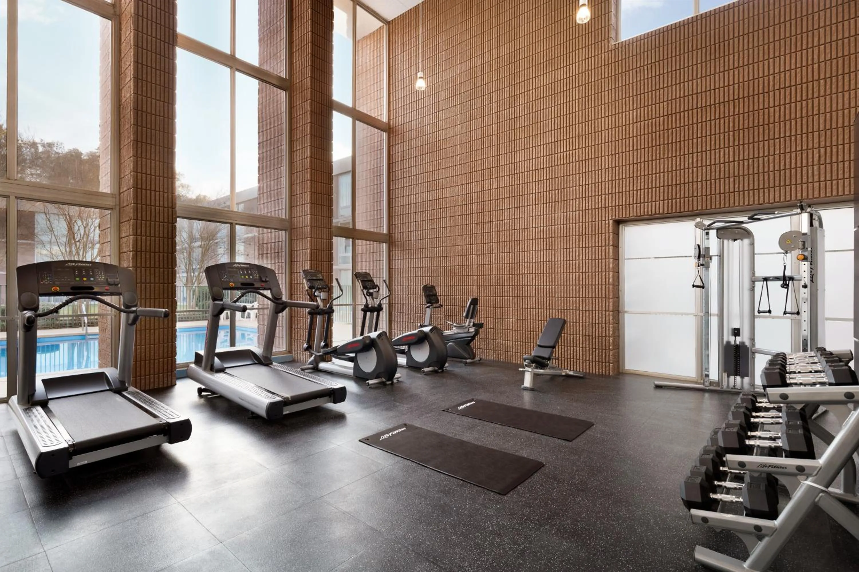 Fitness centre/facilities in Clarion Inn Sheffield Muscle Shoals