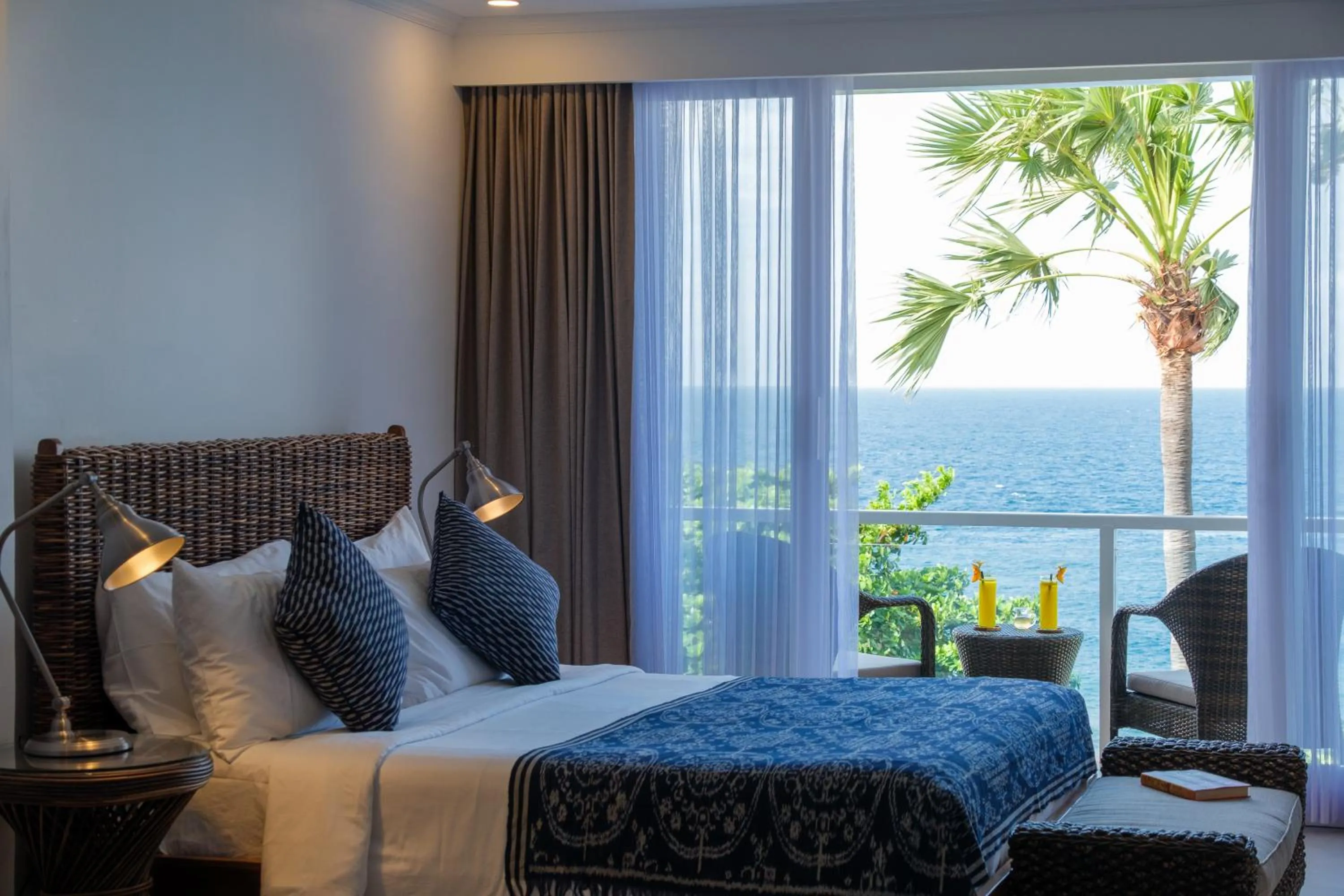 Natural landscape, Bed in Ibus Beach Hotel