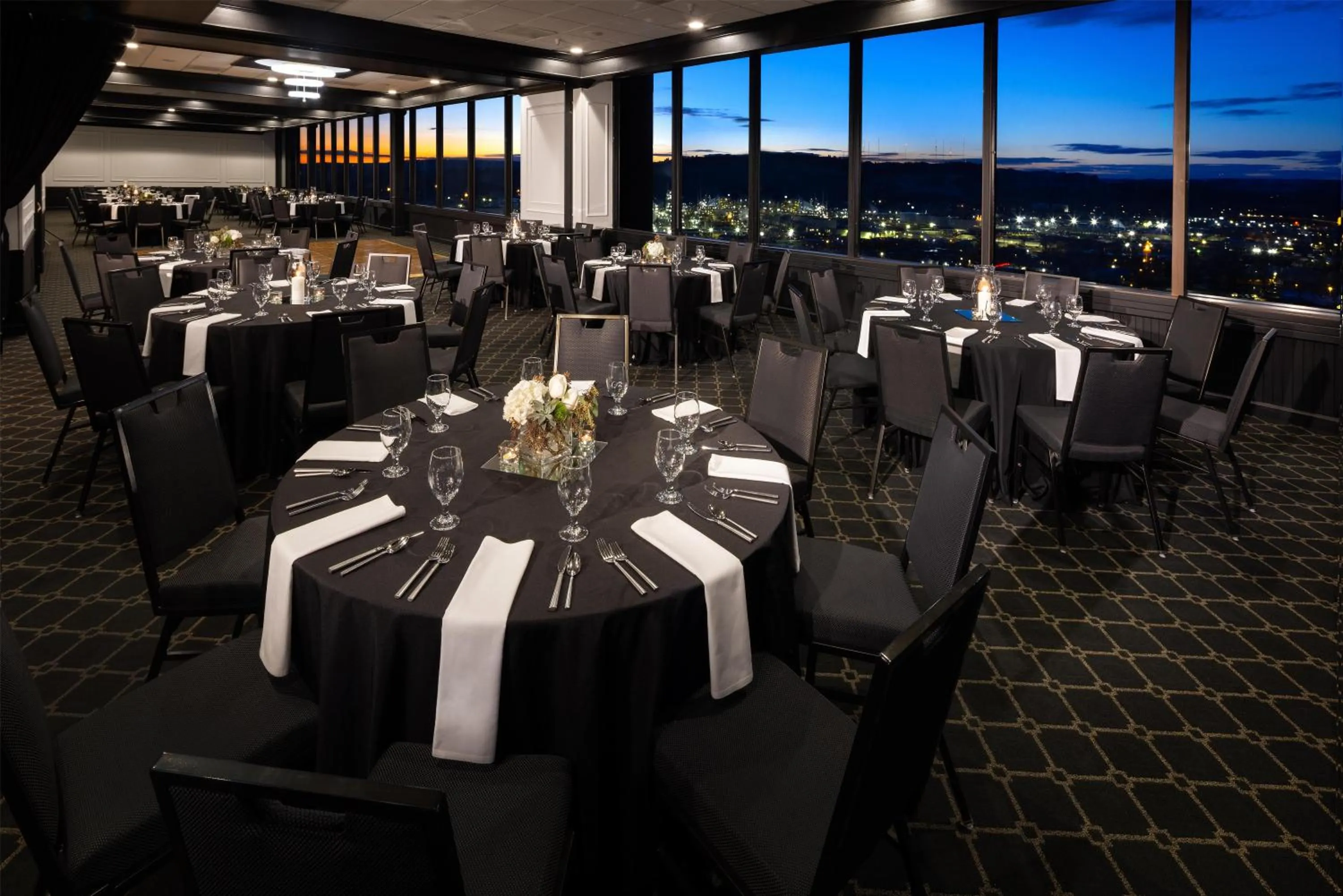 Meeting/conference room in Doubletree By Hilton Billings