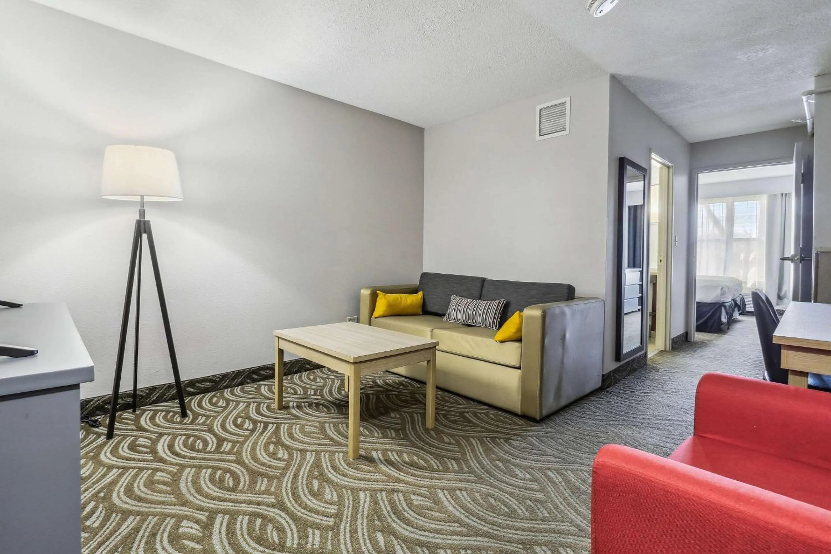 Bedroom in Country Inn & Suites by Radisson, Chicago O'Hare South, IL