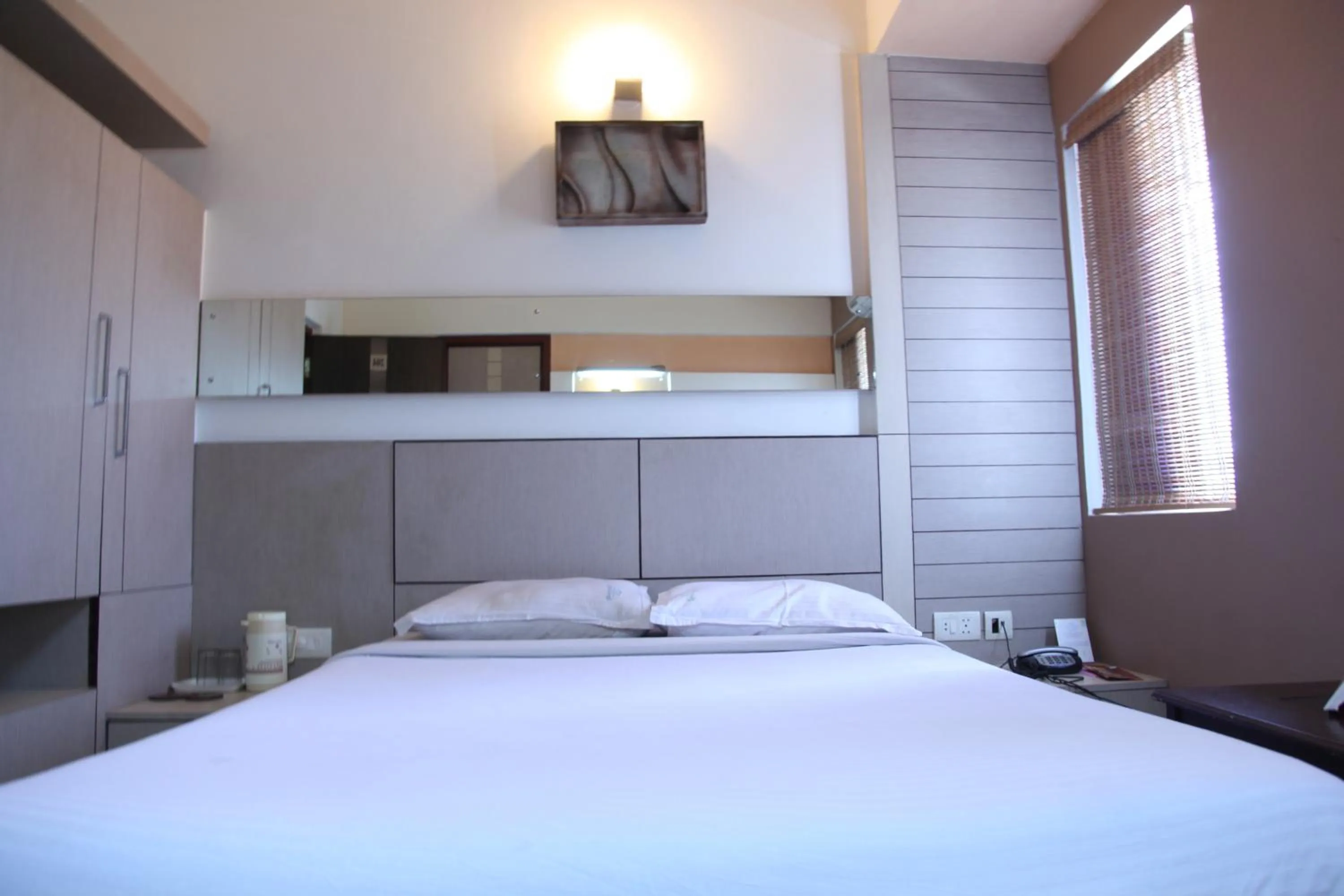Bedroom, Bed in Devis Grand