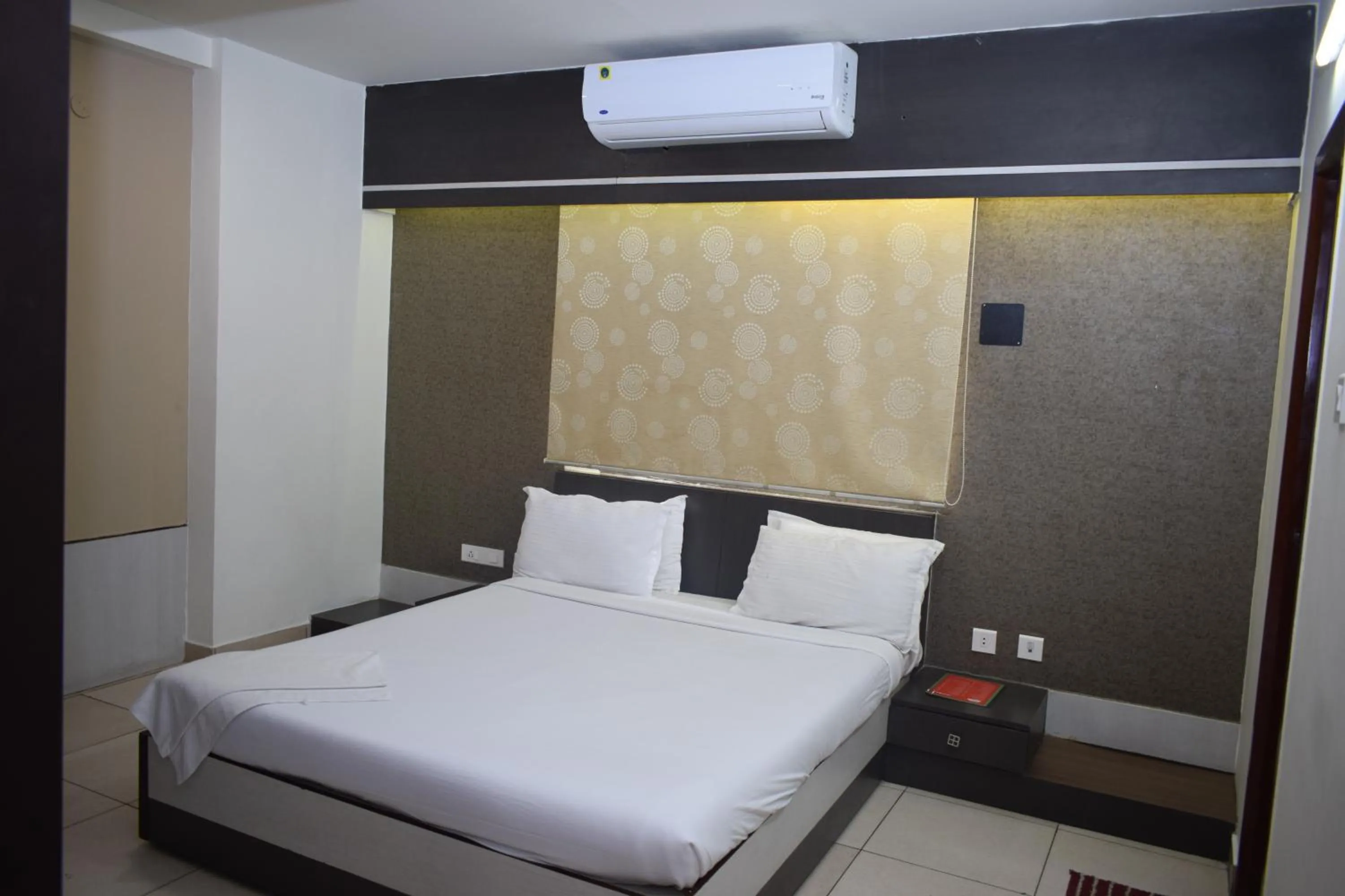 Bedroom, Bed in Devis Grand