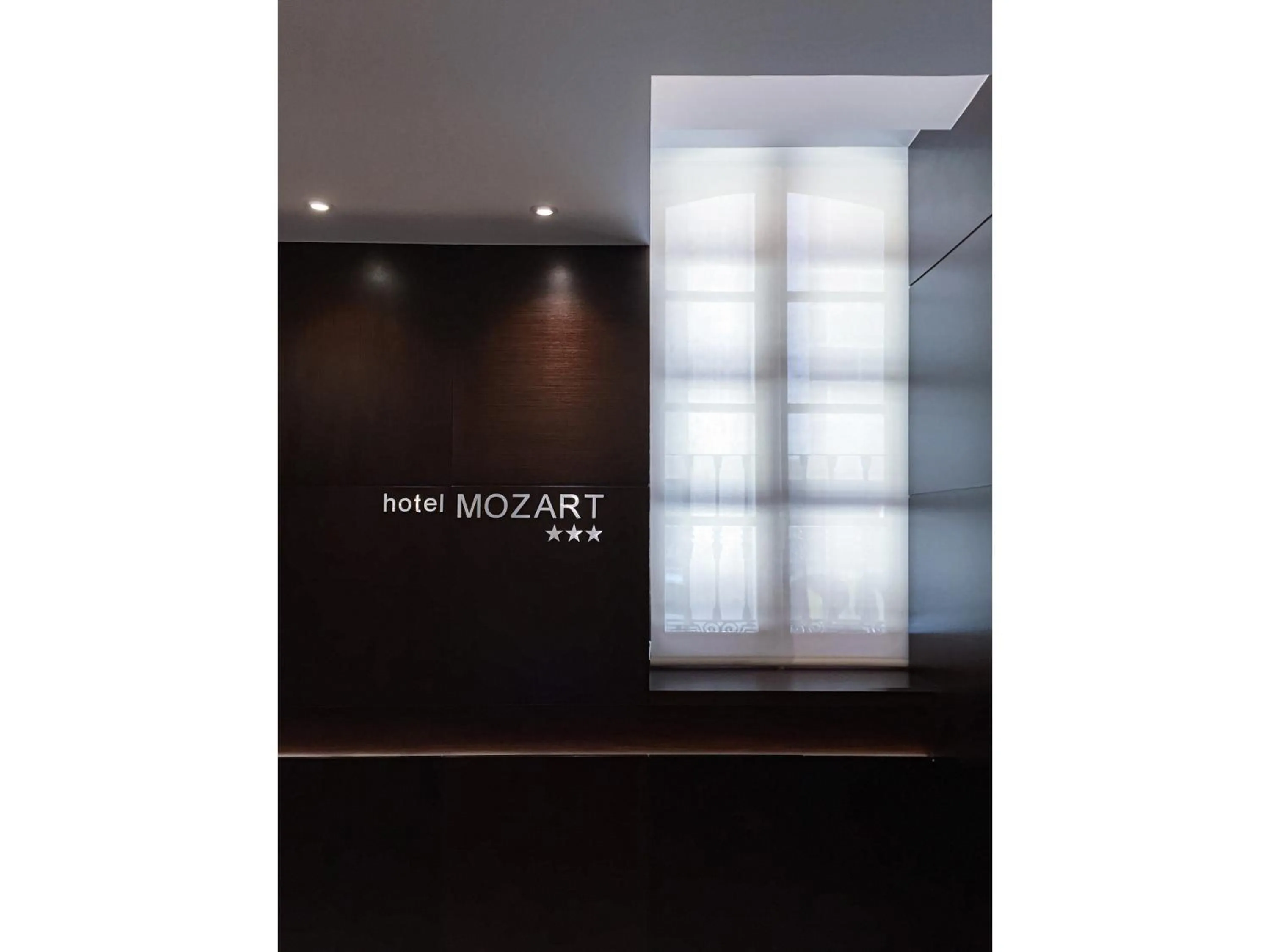 Lobby or reception in Hotel Mozart