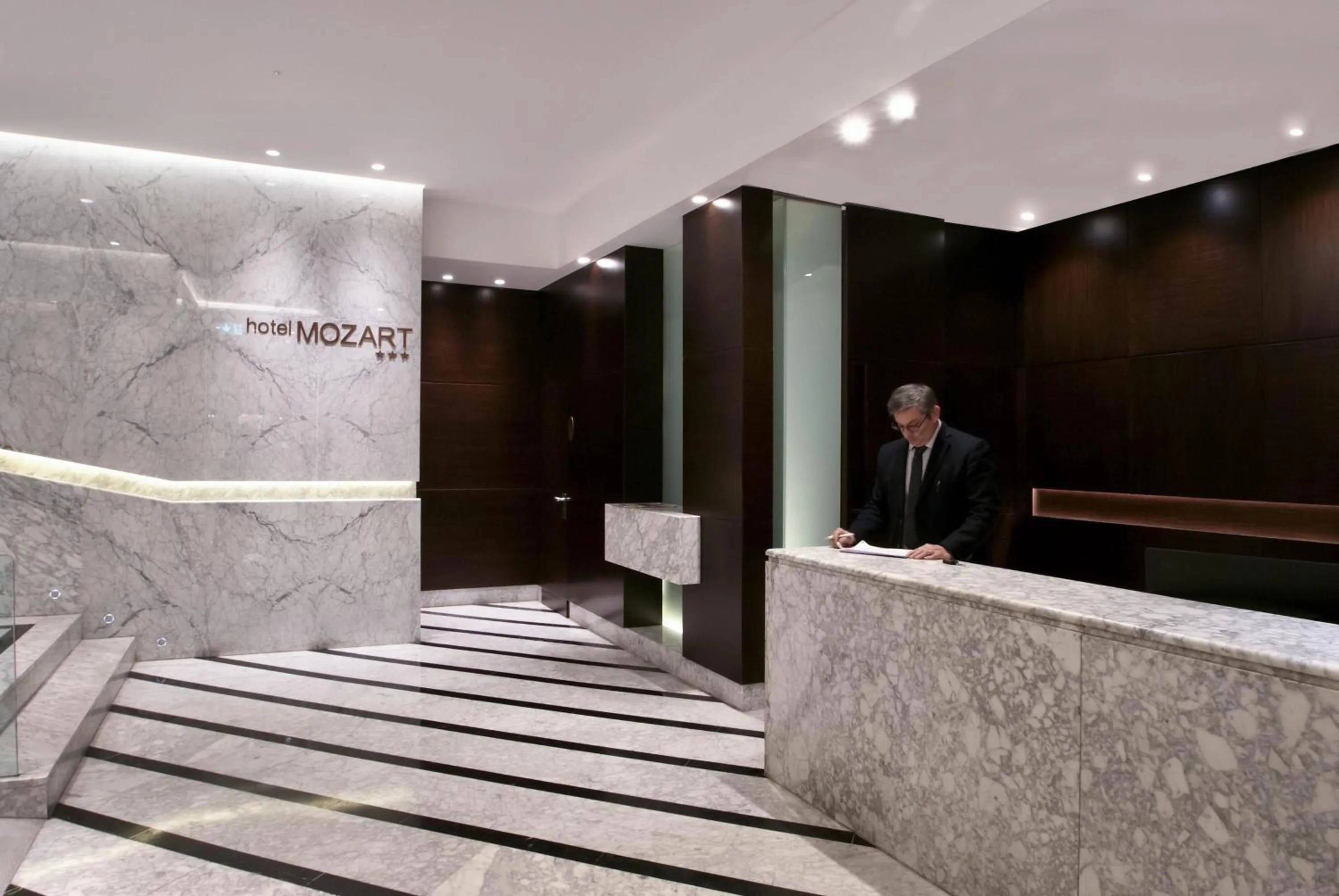 Staff in Hotel Mozart