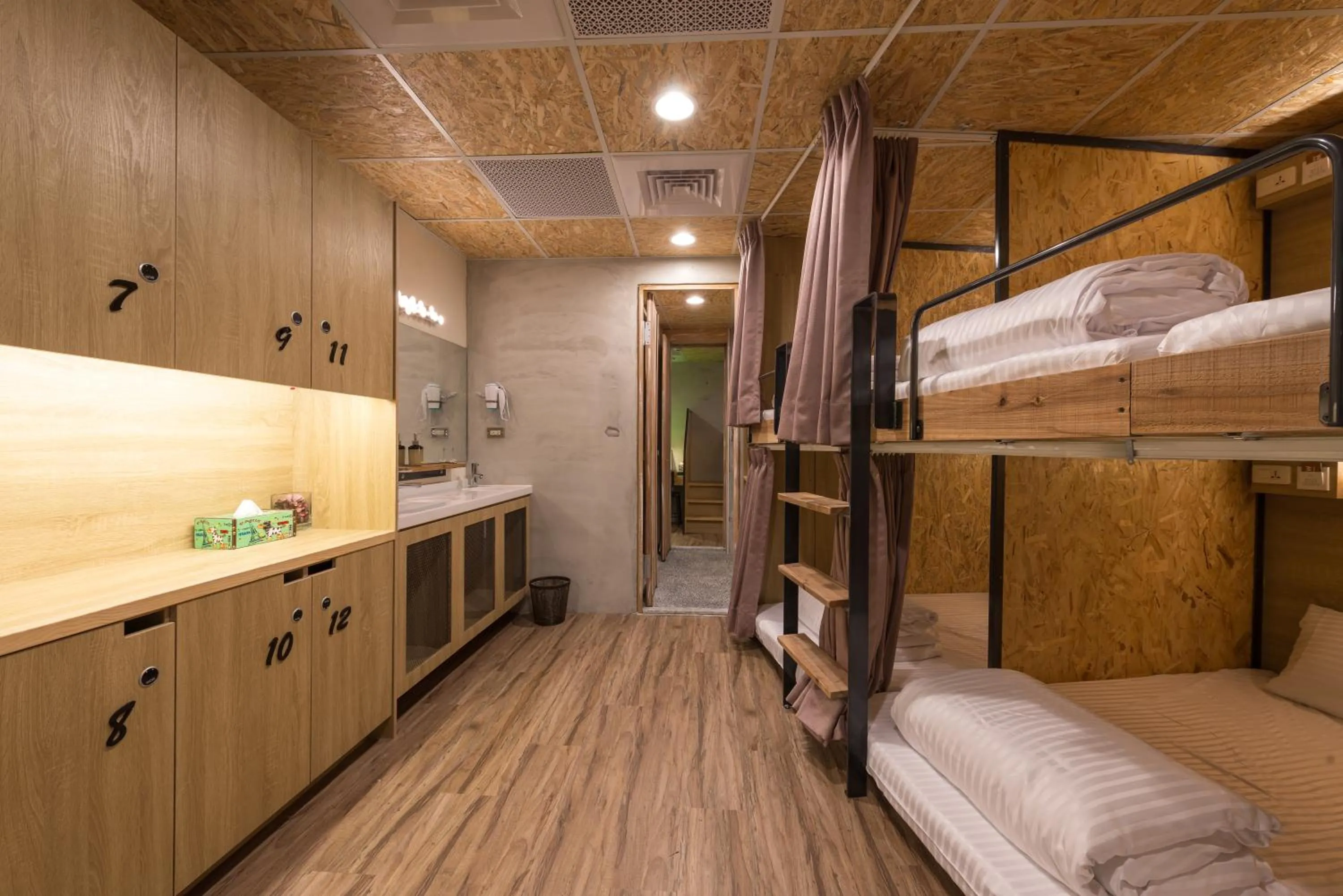 Bedroom, Bed in Beimen WOW Poshtel