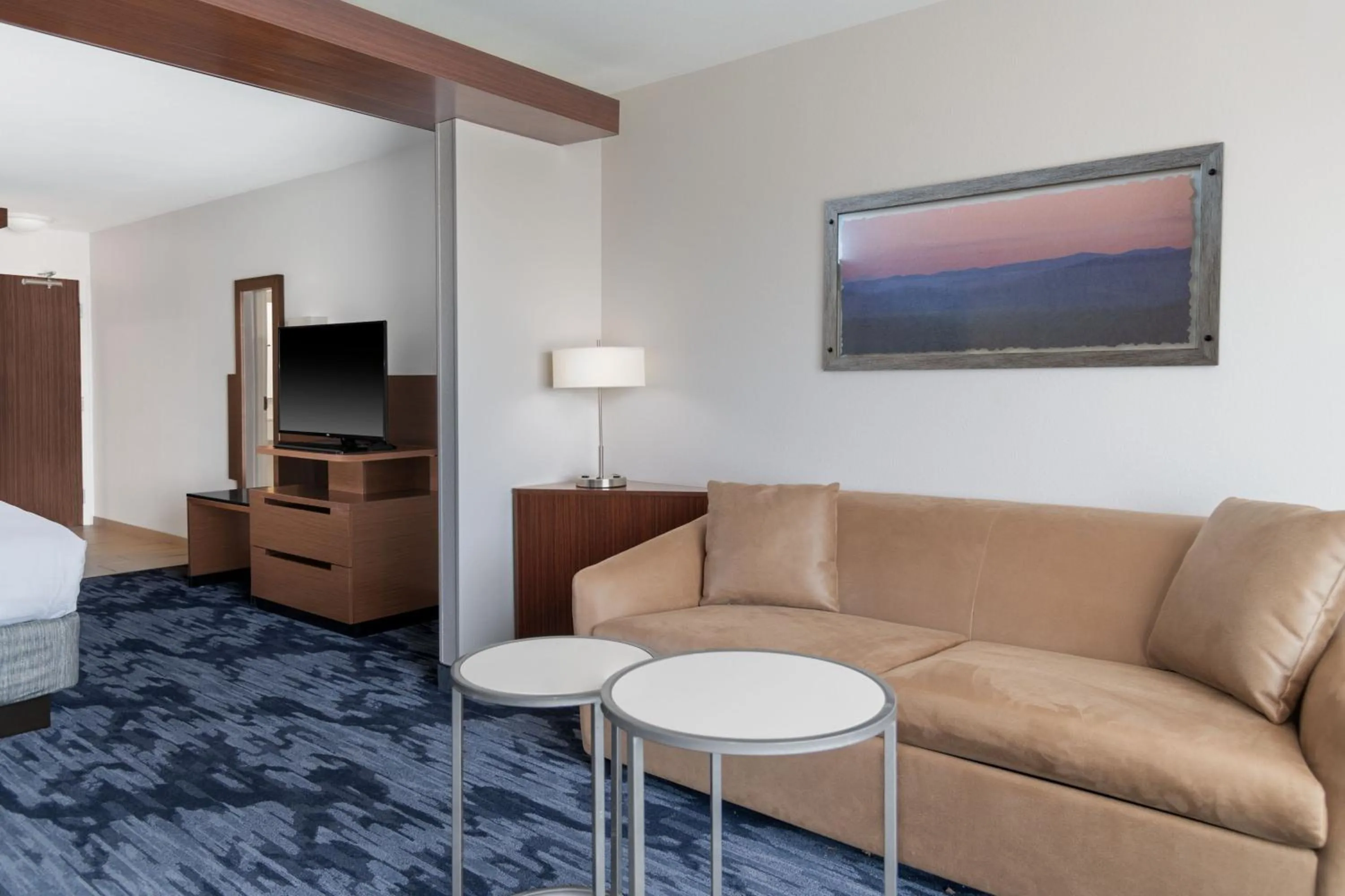 Living room in Fairfield Inn & Suites by Marriott Martinsburg