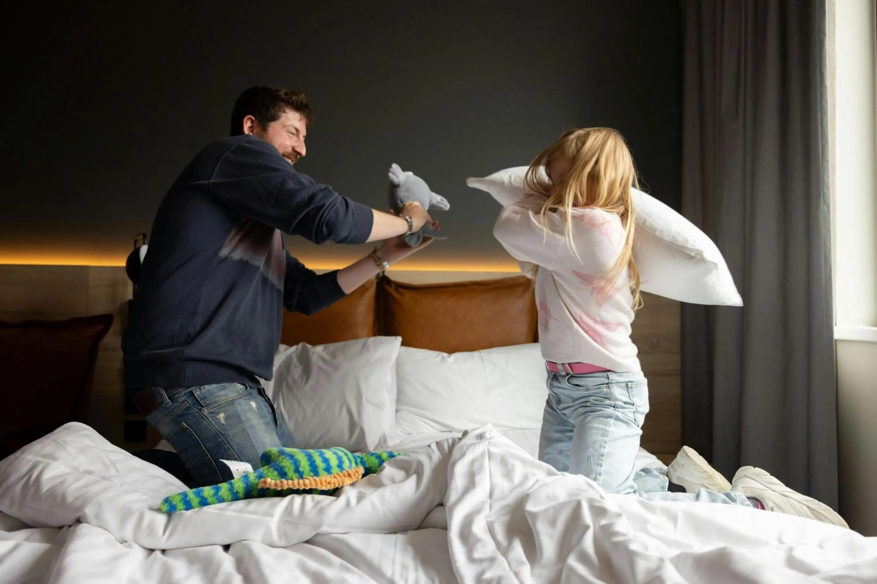 Other, Bed in Moxy Berlin Ostbahnhof