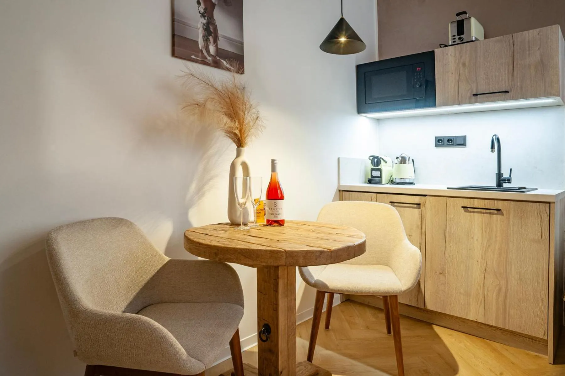 STING Boutique Apartments