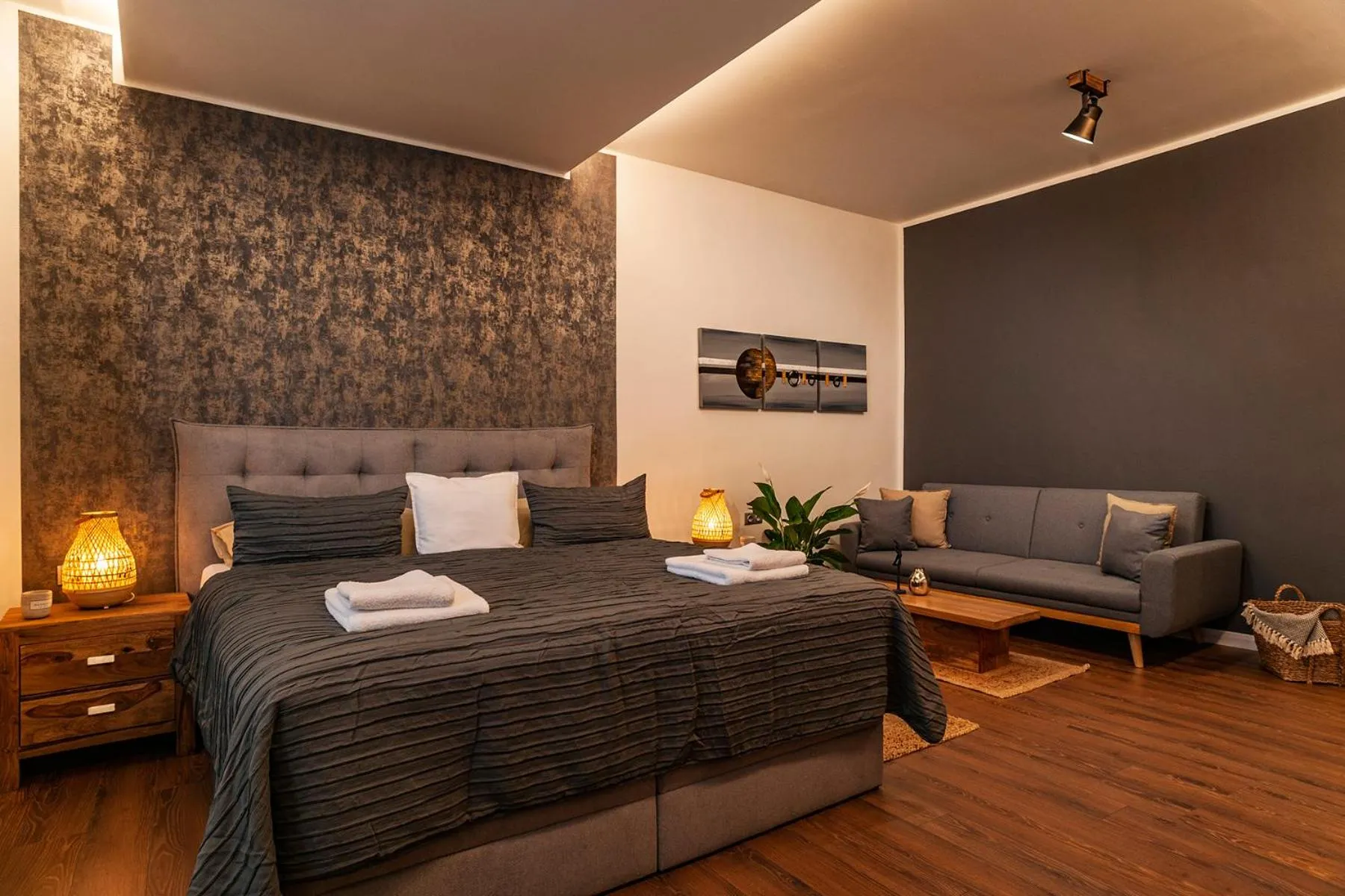 Bed in STING Boutique Apartments