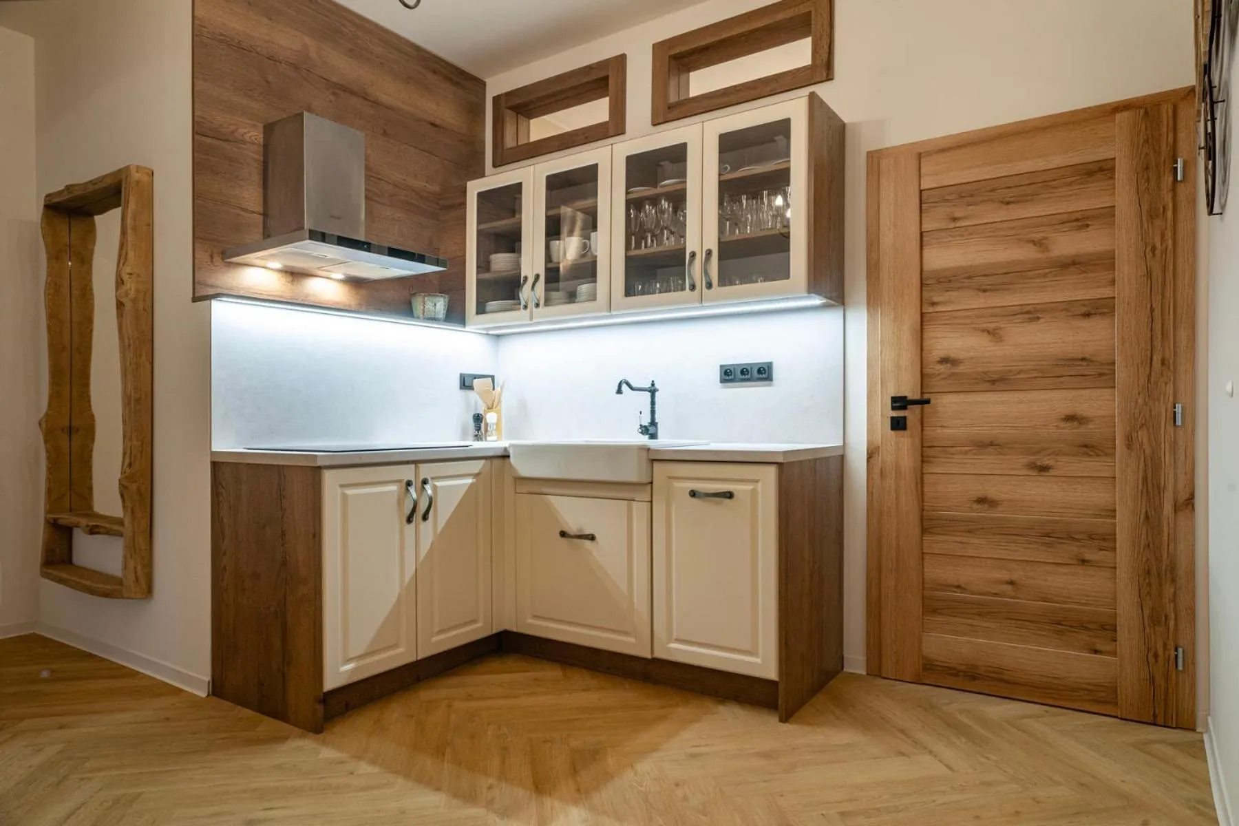 STING Boutique Apartments