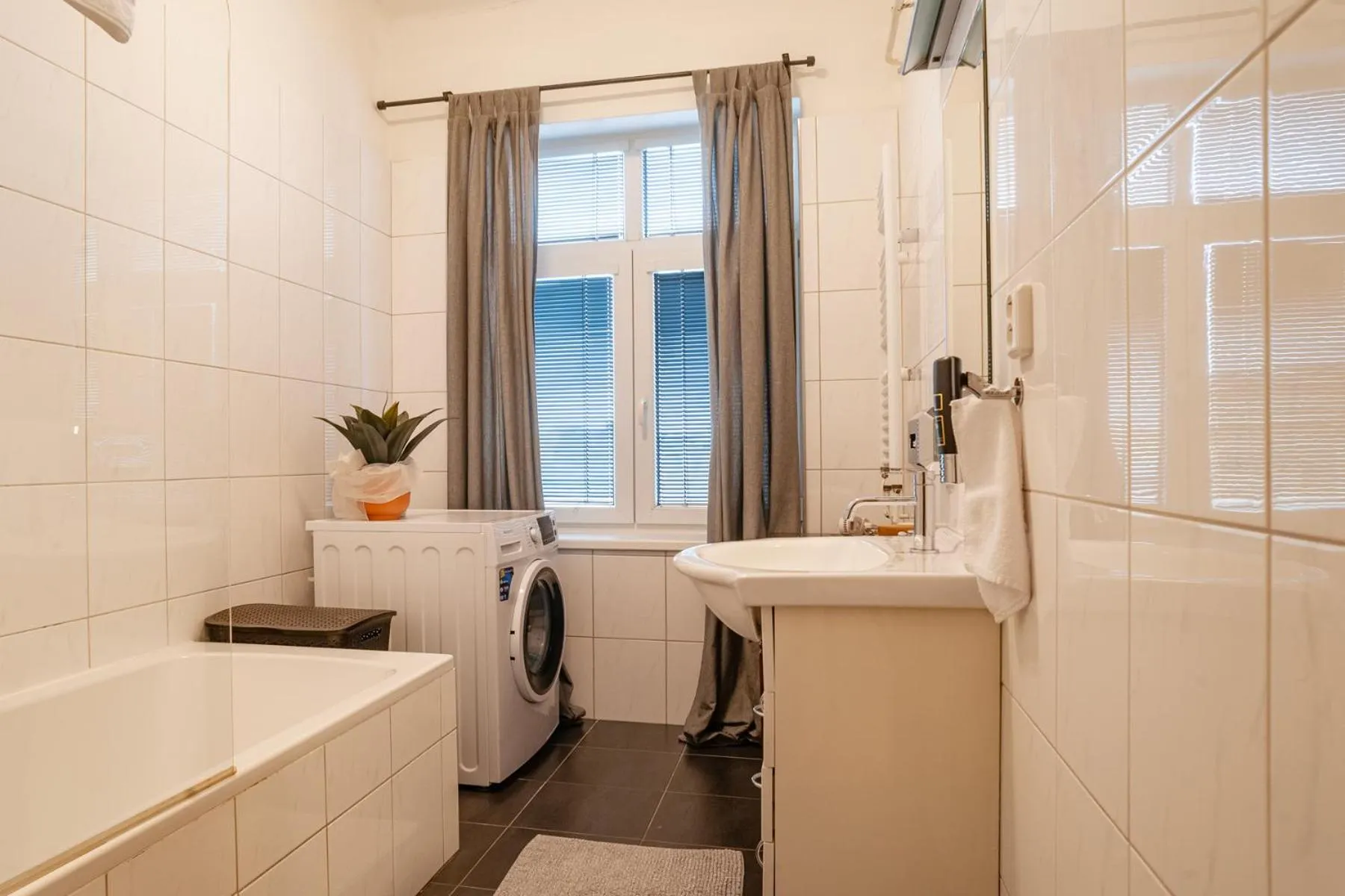 STING Boutique Apartments