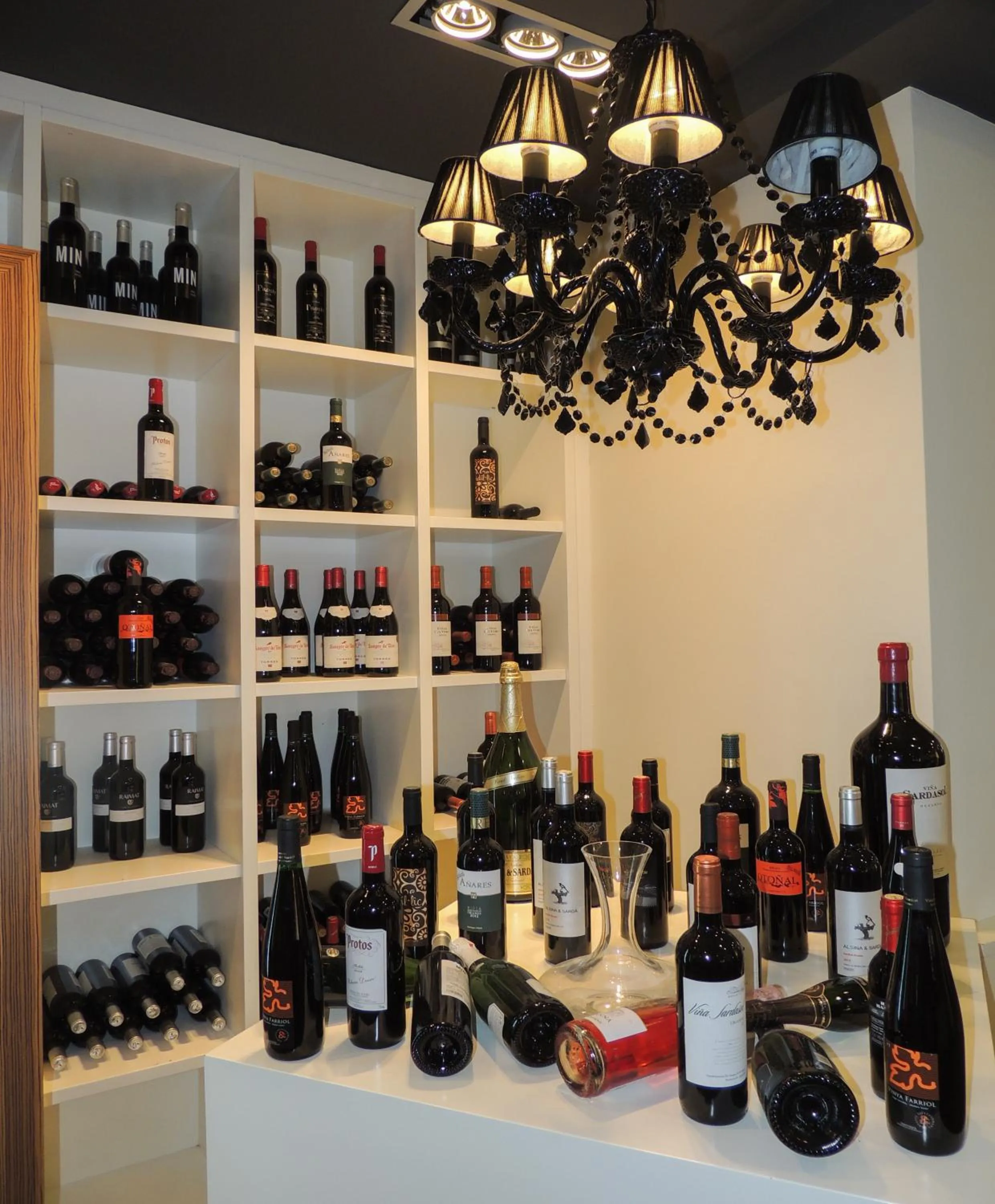 Food and drinks in Apartamentos Turísticos Augustus