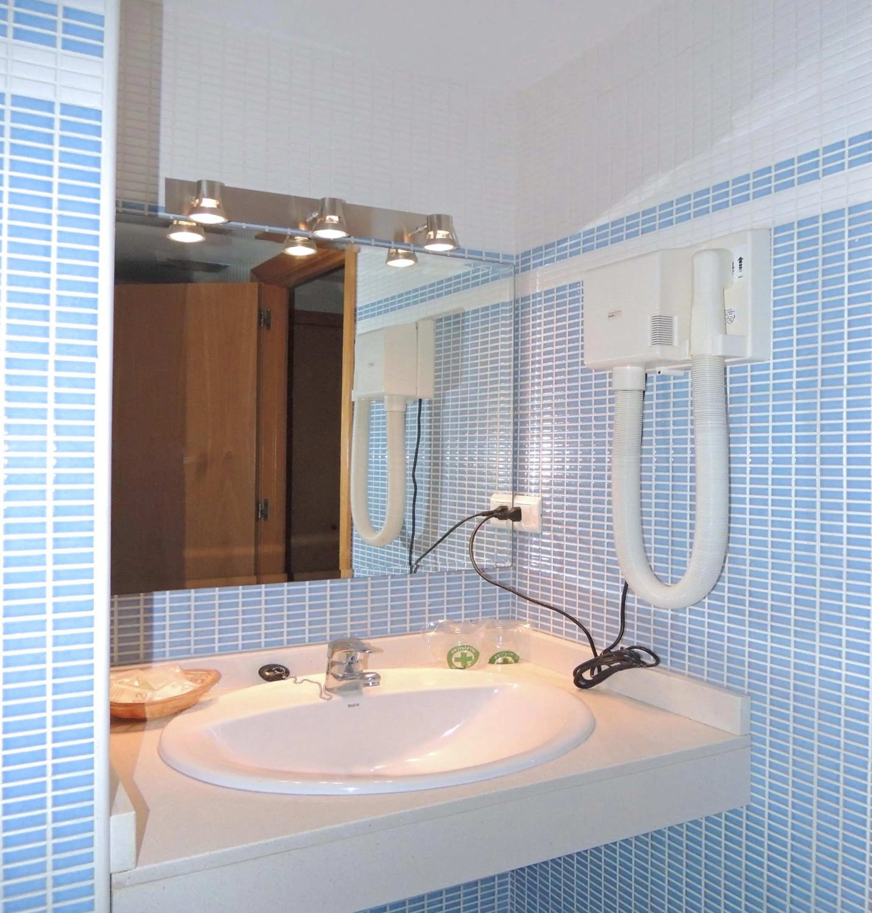 Decorative detail in Apartamentos Turísticos Augustus