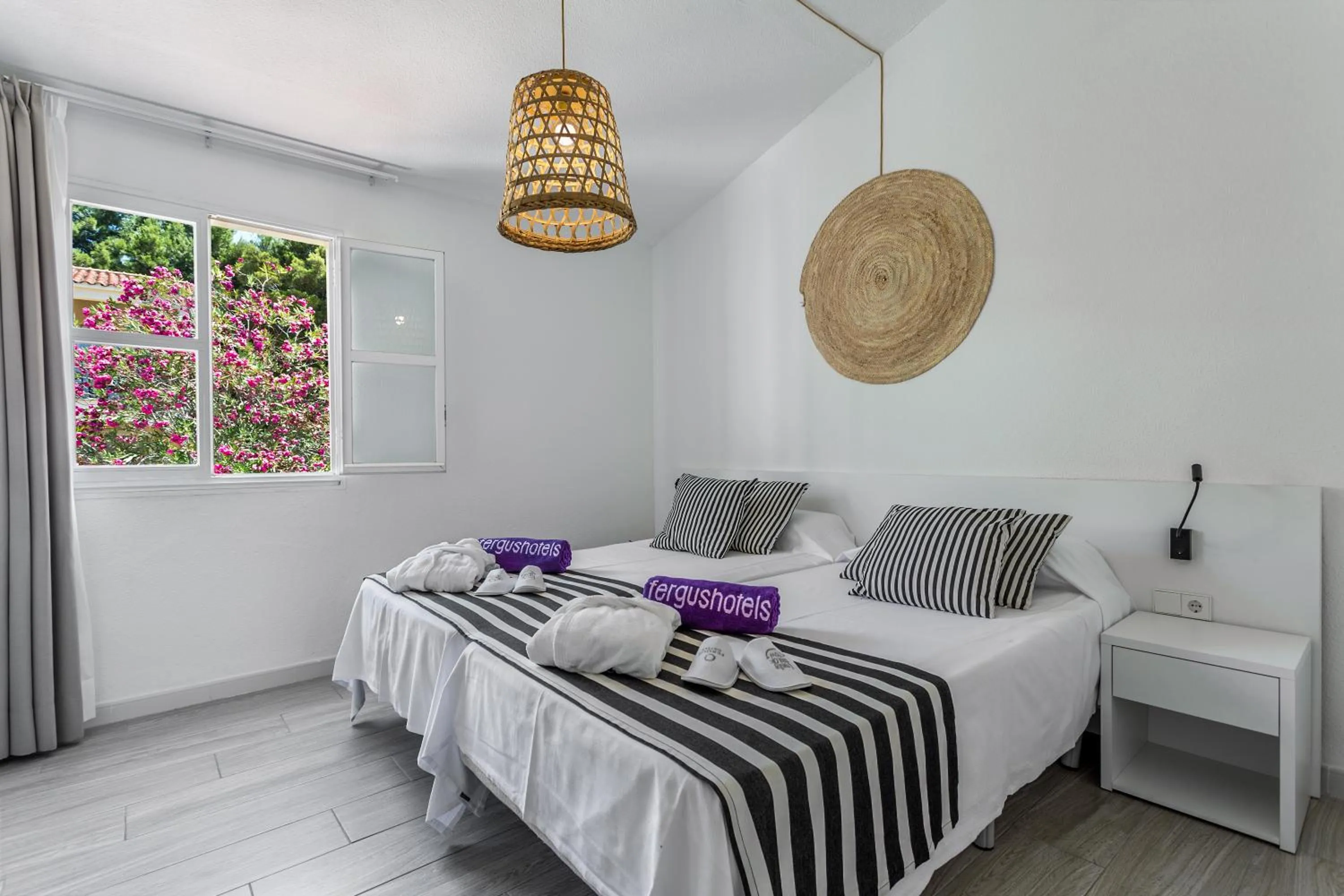 Bedroom, Bed in FERGUS Club Europa