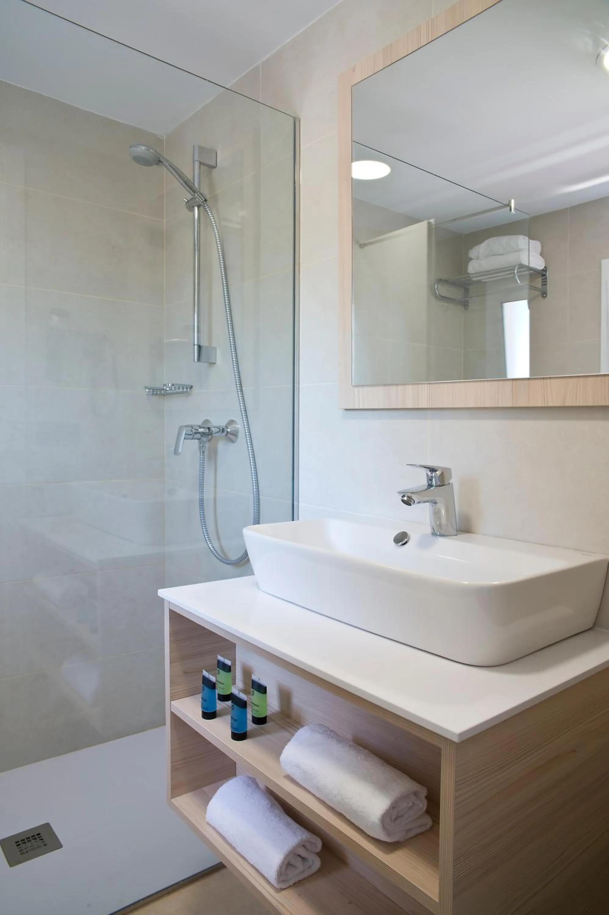 Bathroom in Mallorca Cecilia