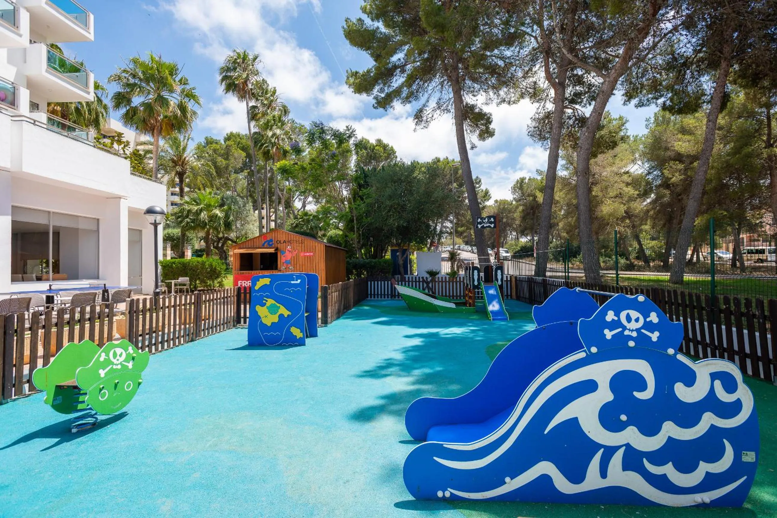 Children play ground in Globales Maioris