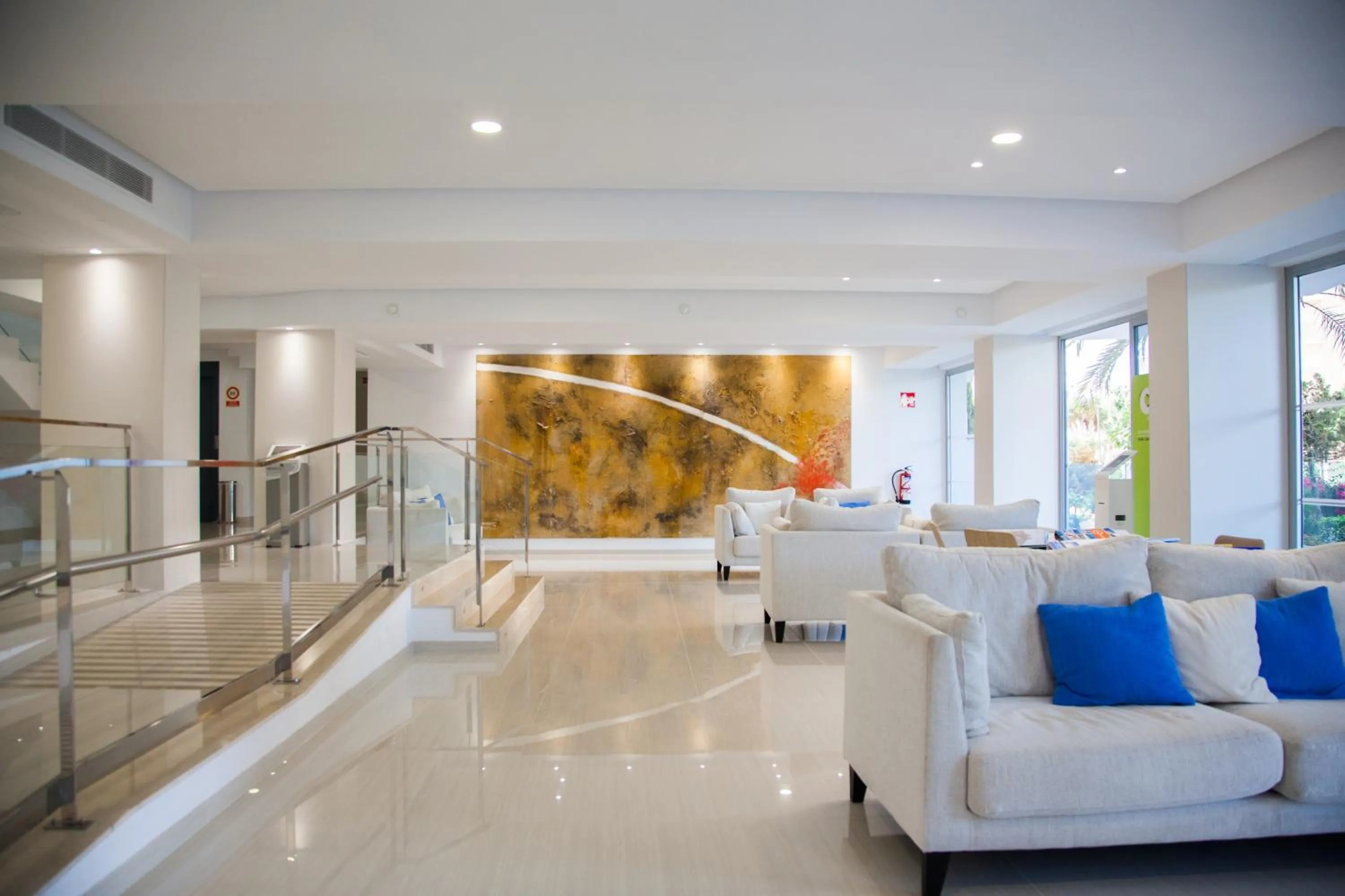 Lobby or reception in Globales Panamá - Adults Only