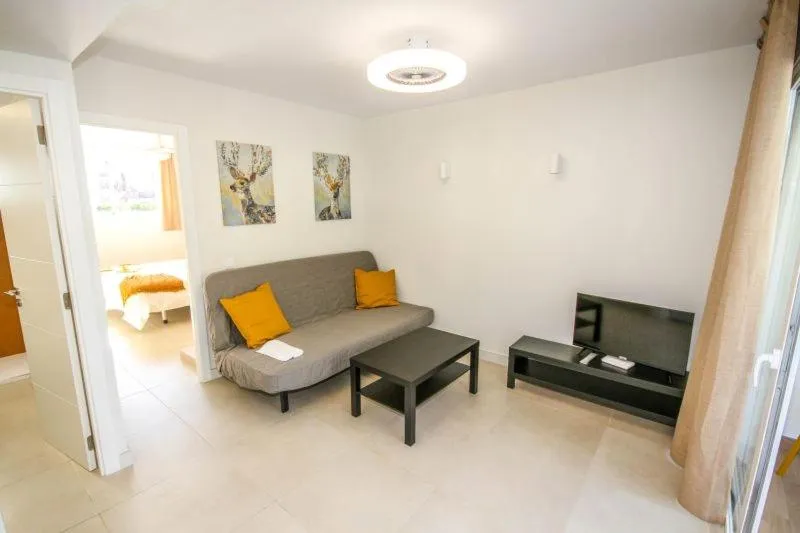 Living room in New Miami Playa Apartamentos