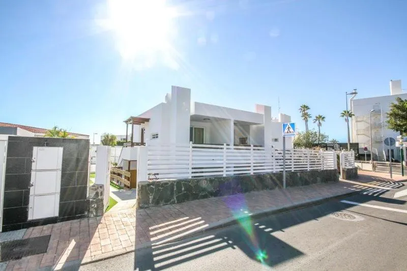 Property building in New Miami Playa Apartamentos