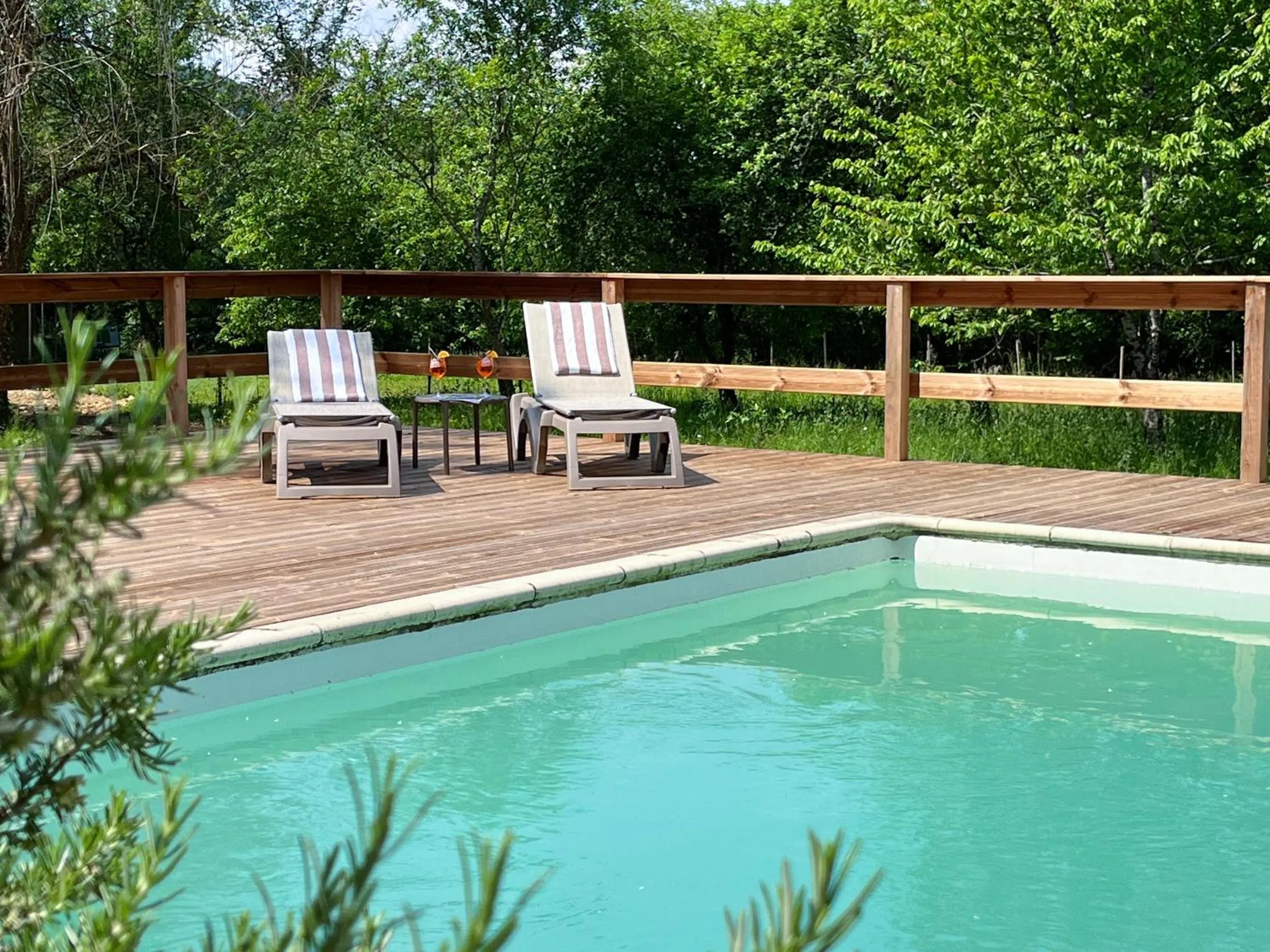 Swimming pool in Le Moulin du Porteil