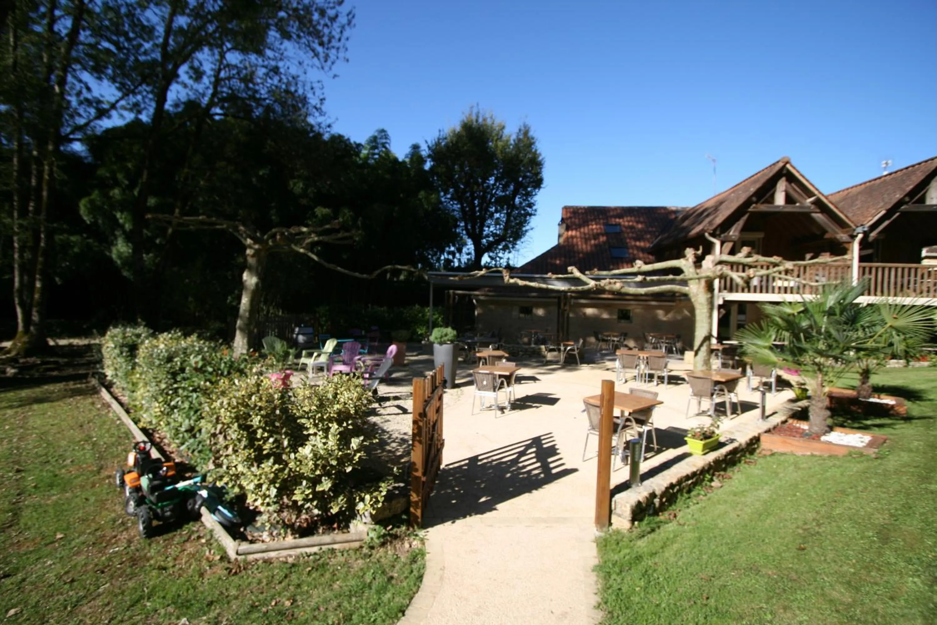 Patio in Le Moulin du Porteil