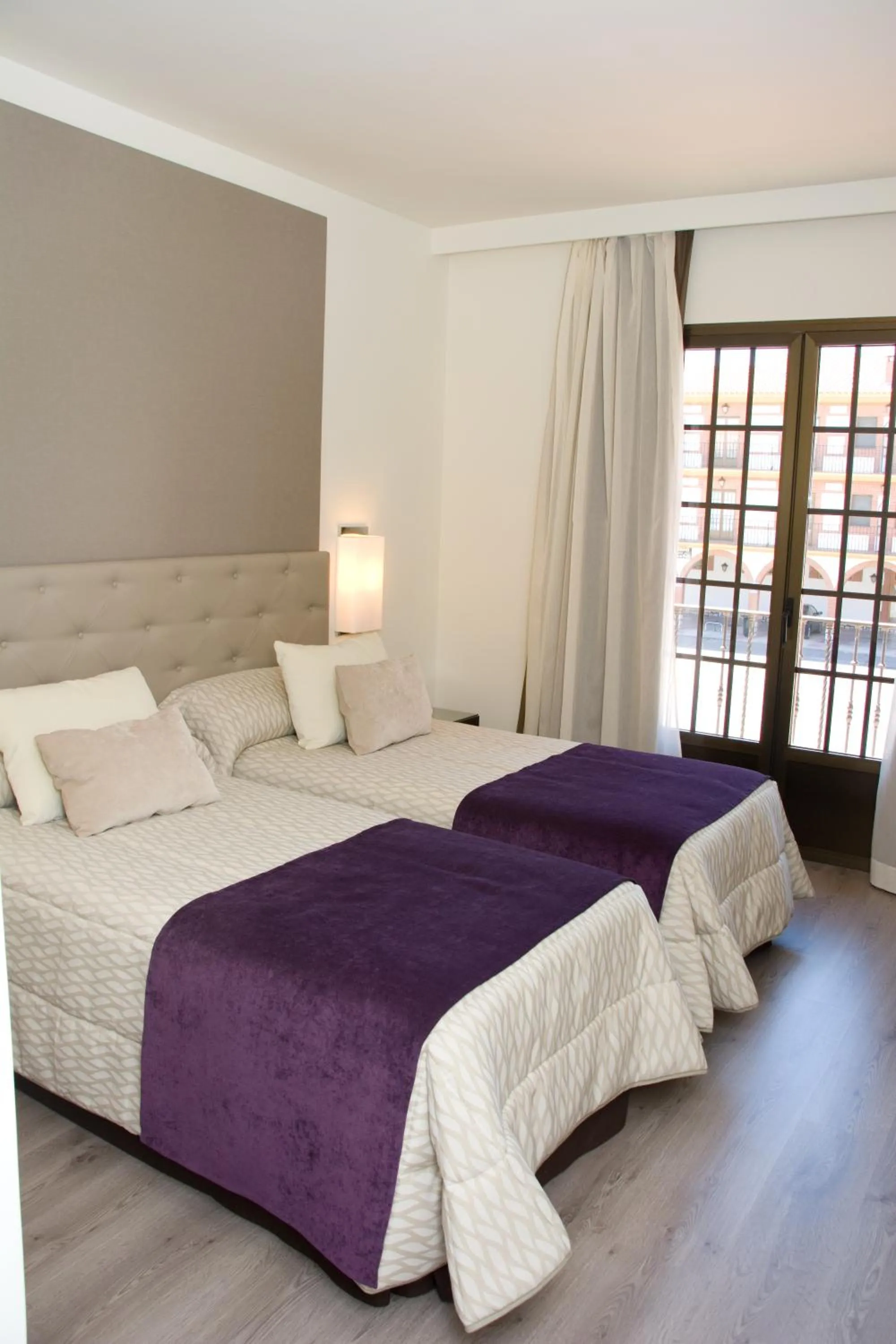 Bed in Hotel Complejo París