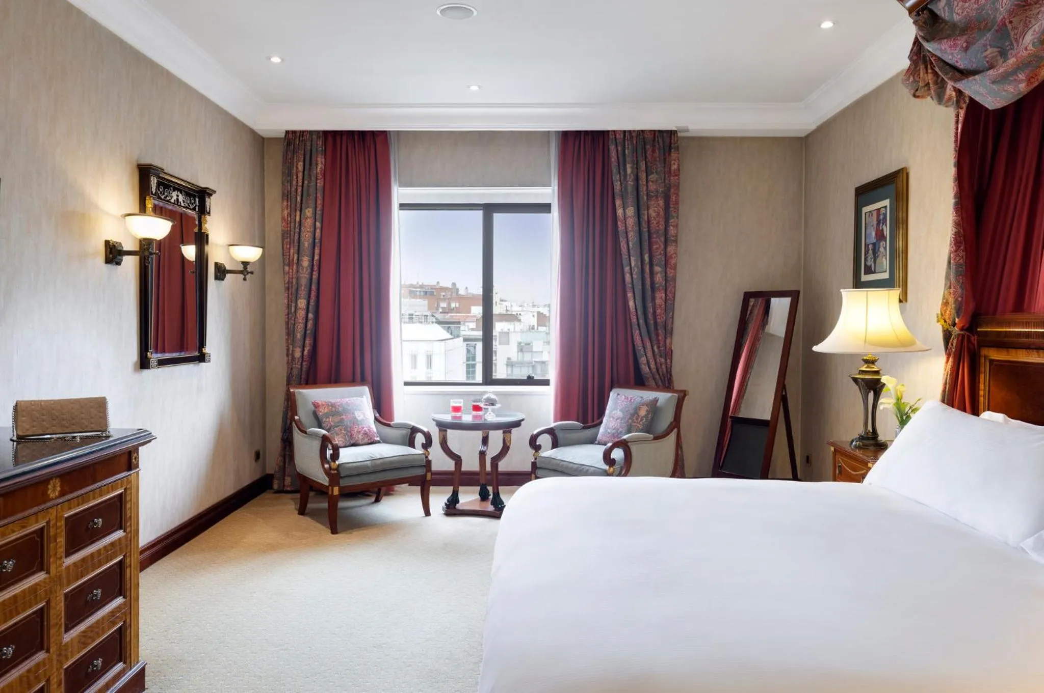 Photo of the whole room, Bed in InterContinental Madrid by IHG